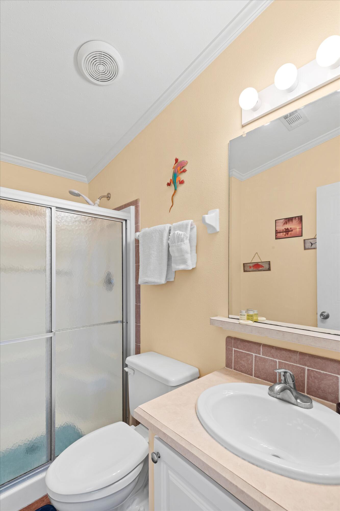 701 Spanish Main Drive, 390 Property Photo 19