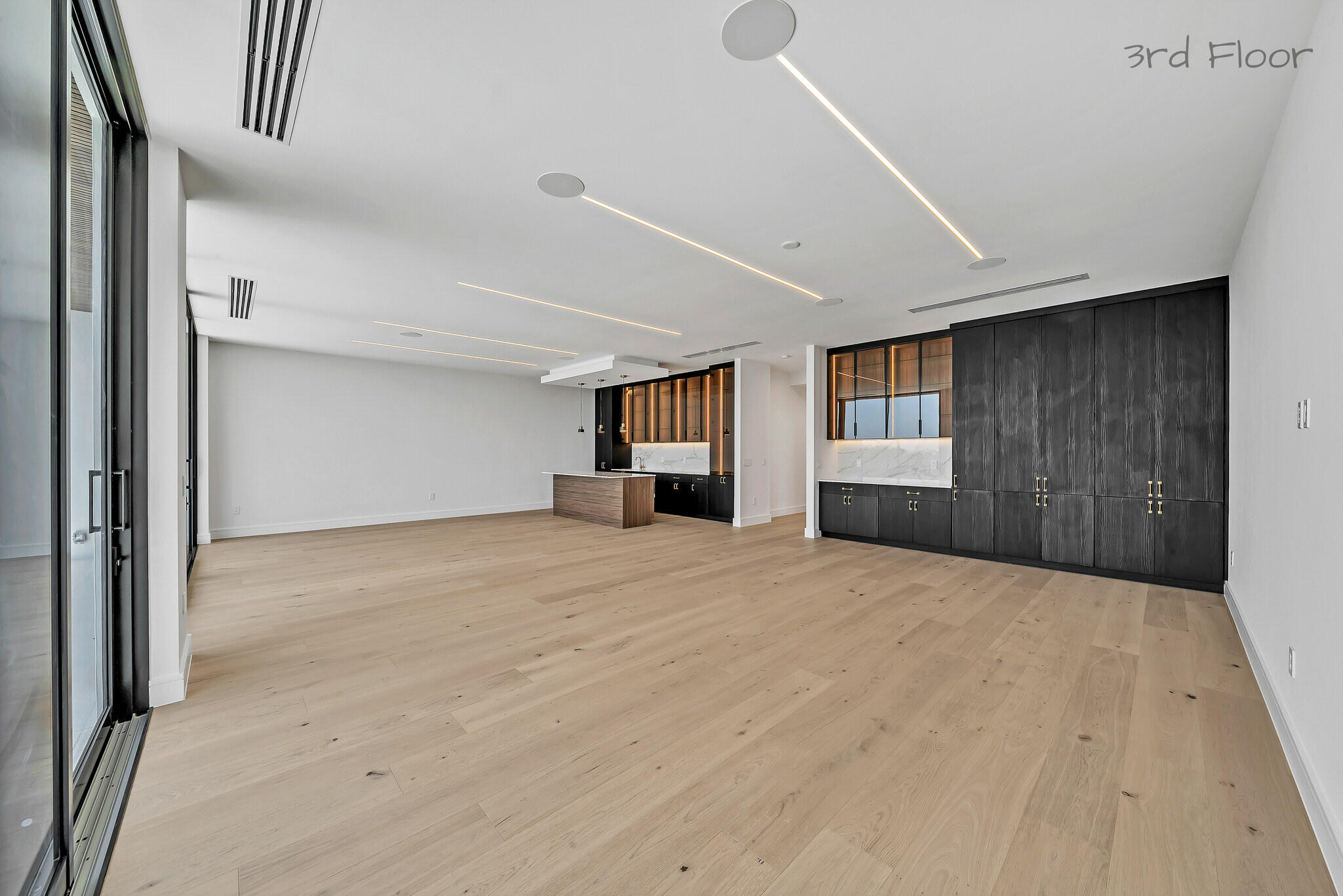 16 Seaside Avenue Property Photo 35