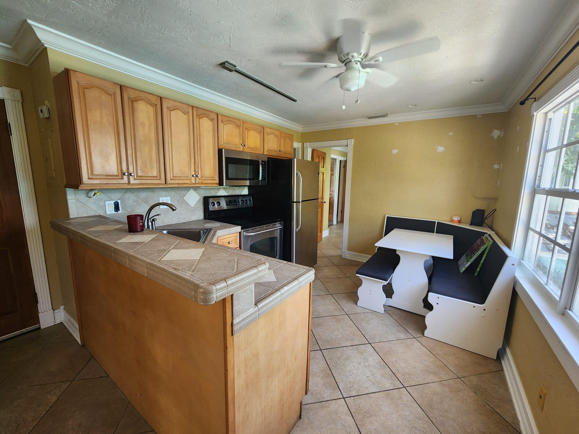 614 Whitehead Street, R-5 Property Photo 1