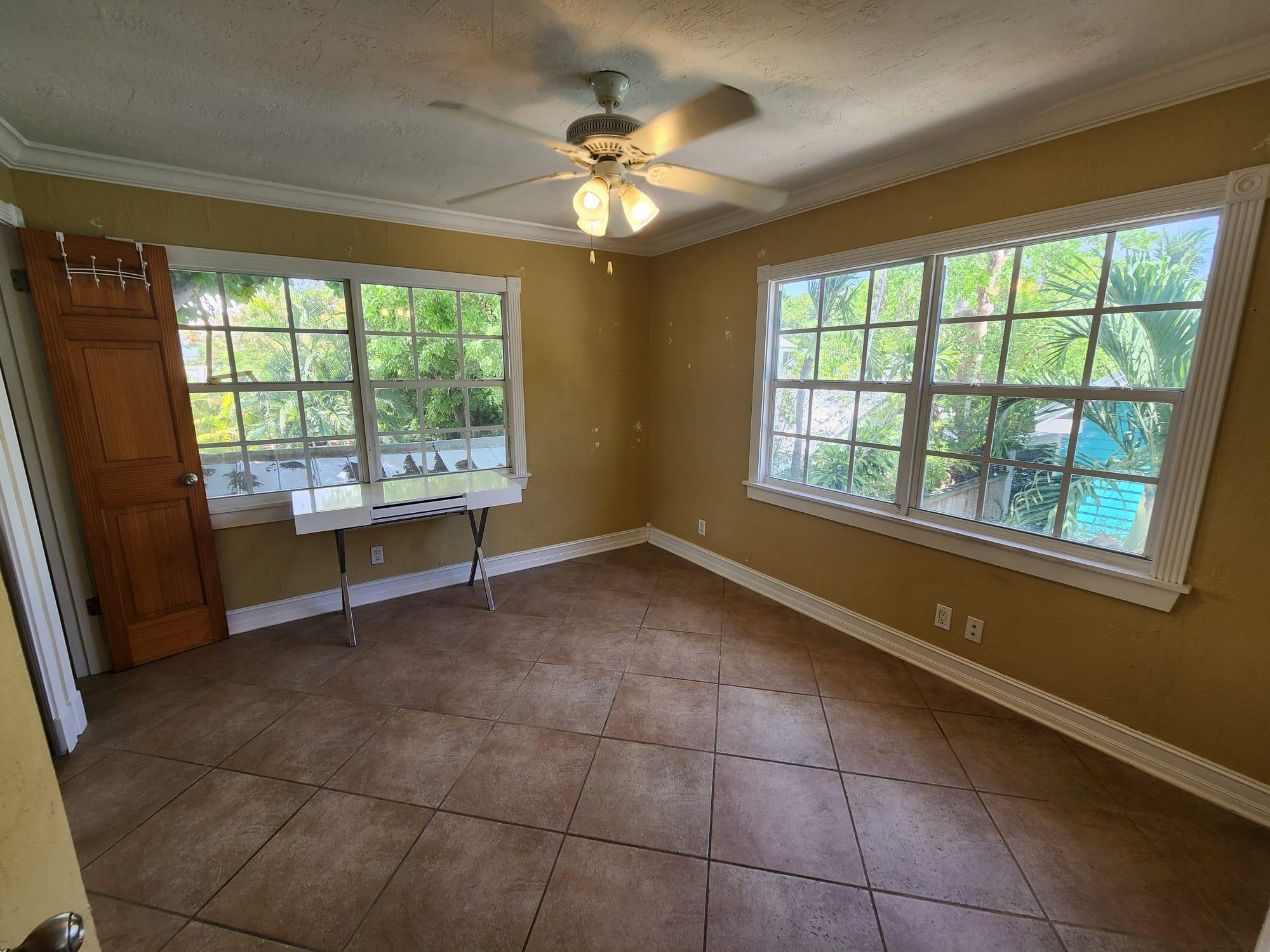 614 Whitehead Street, R-5 Property Photo 6