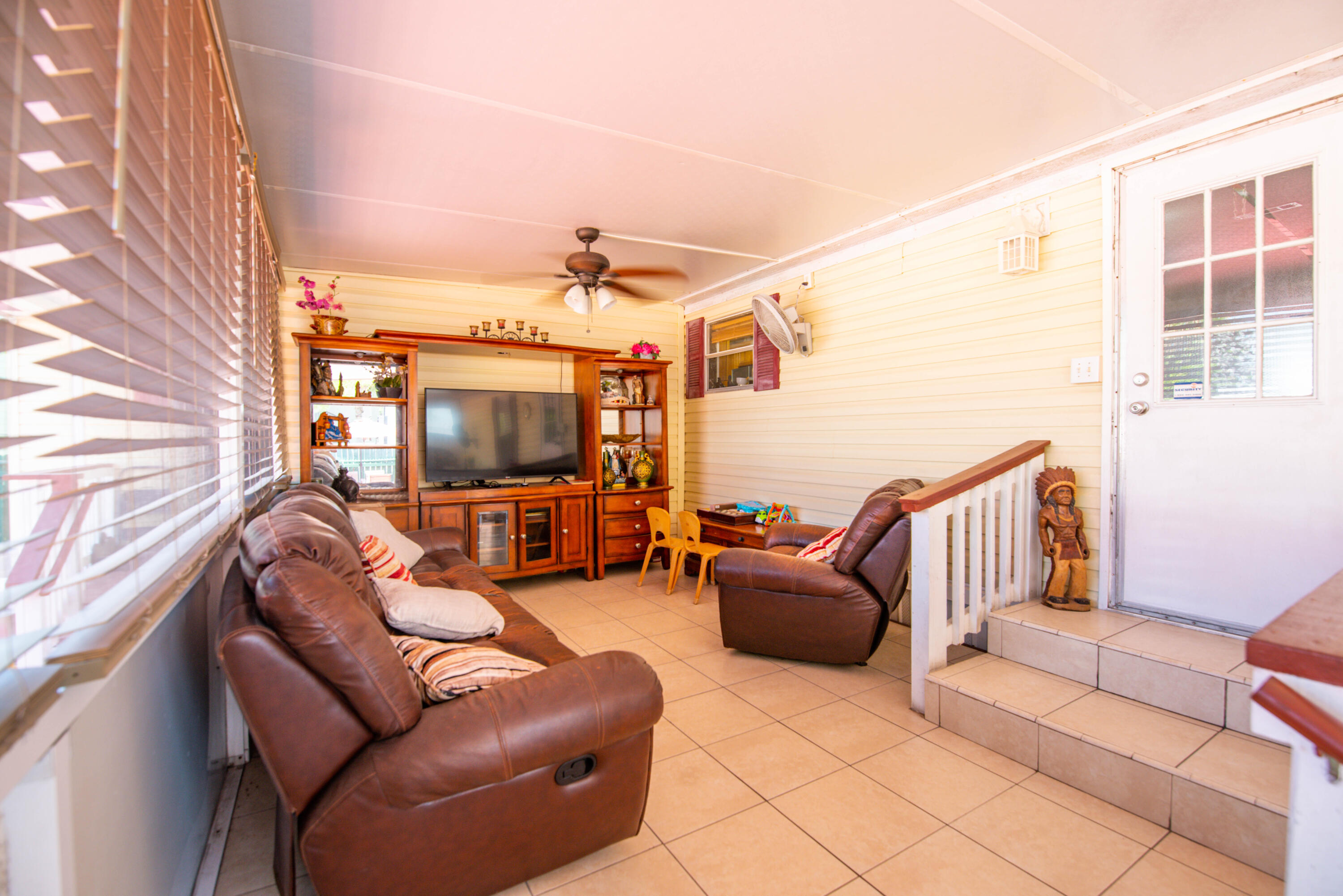 6460 Sunshine Street Property Photo 33