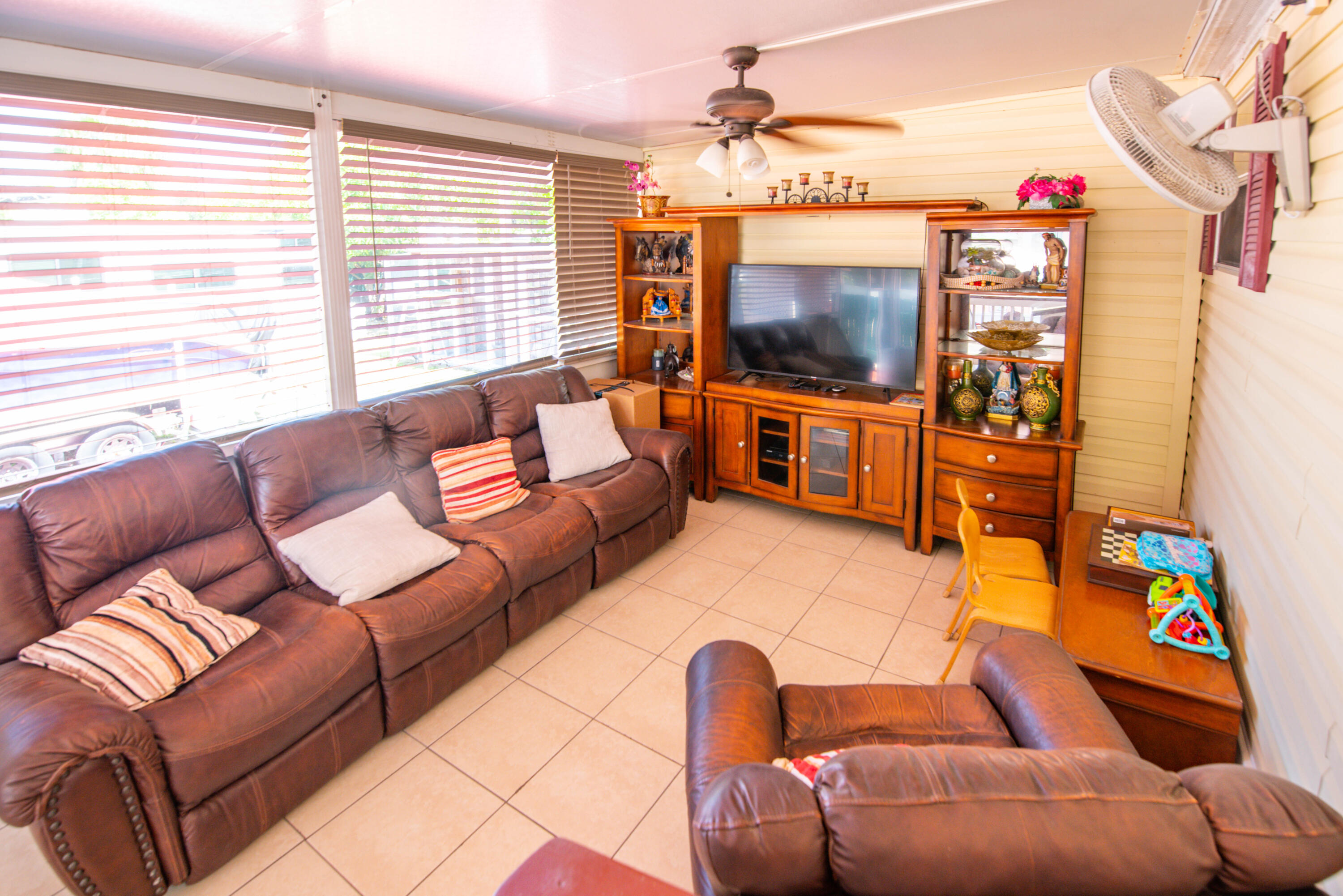 6460 Sunshine Street Property Photo 34