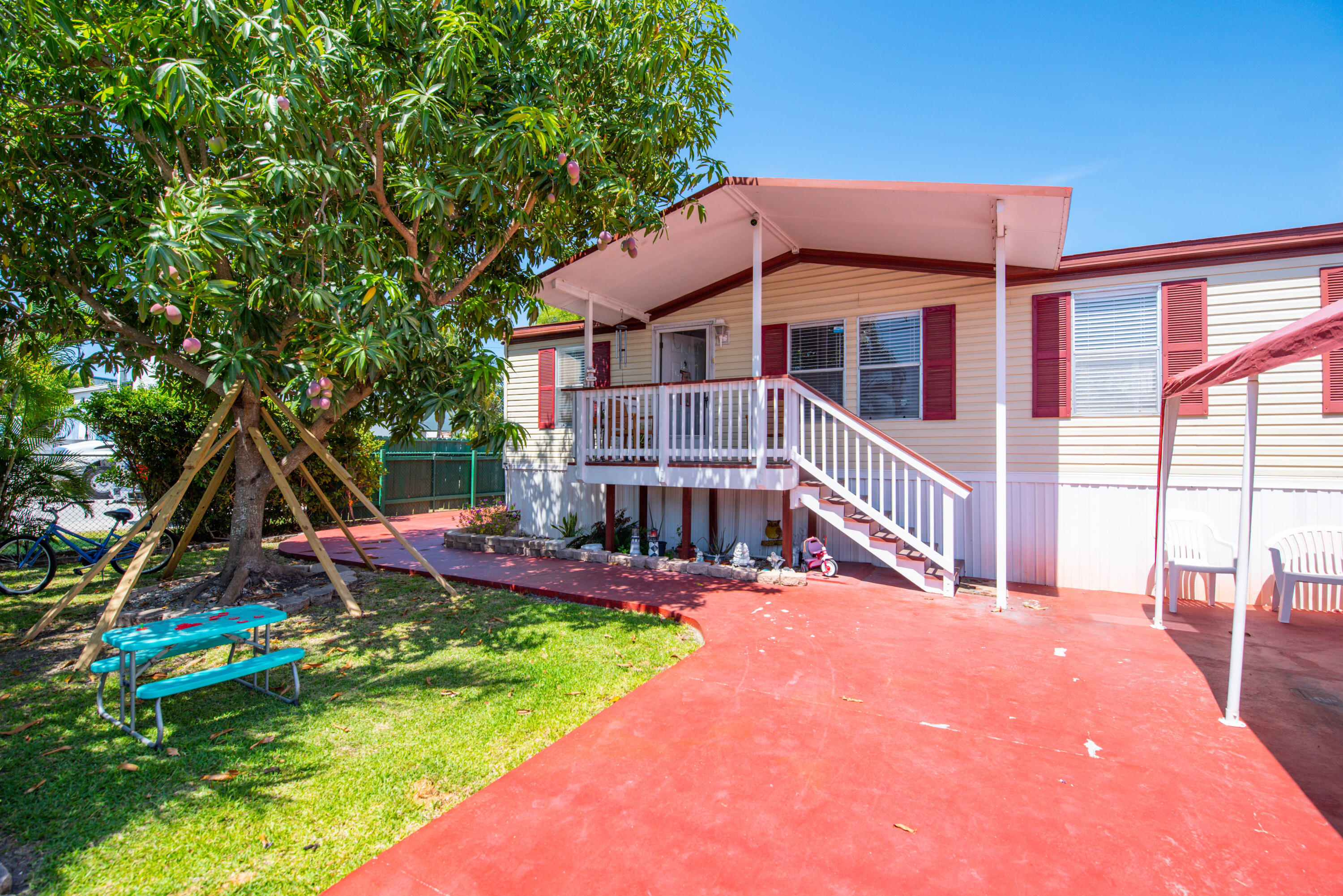 6460 Sunshine Street Property Photo 36