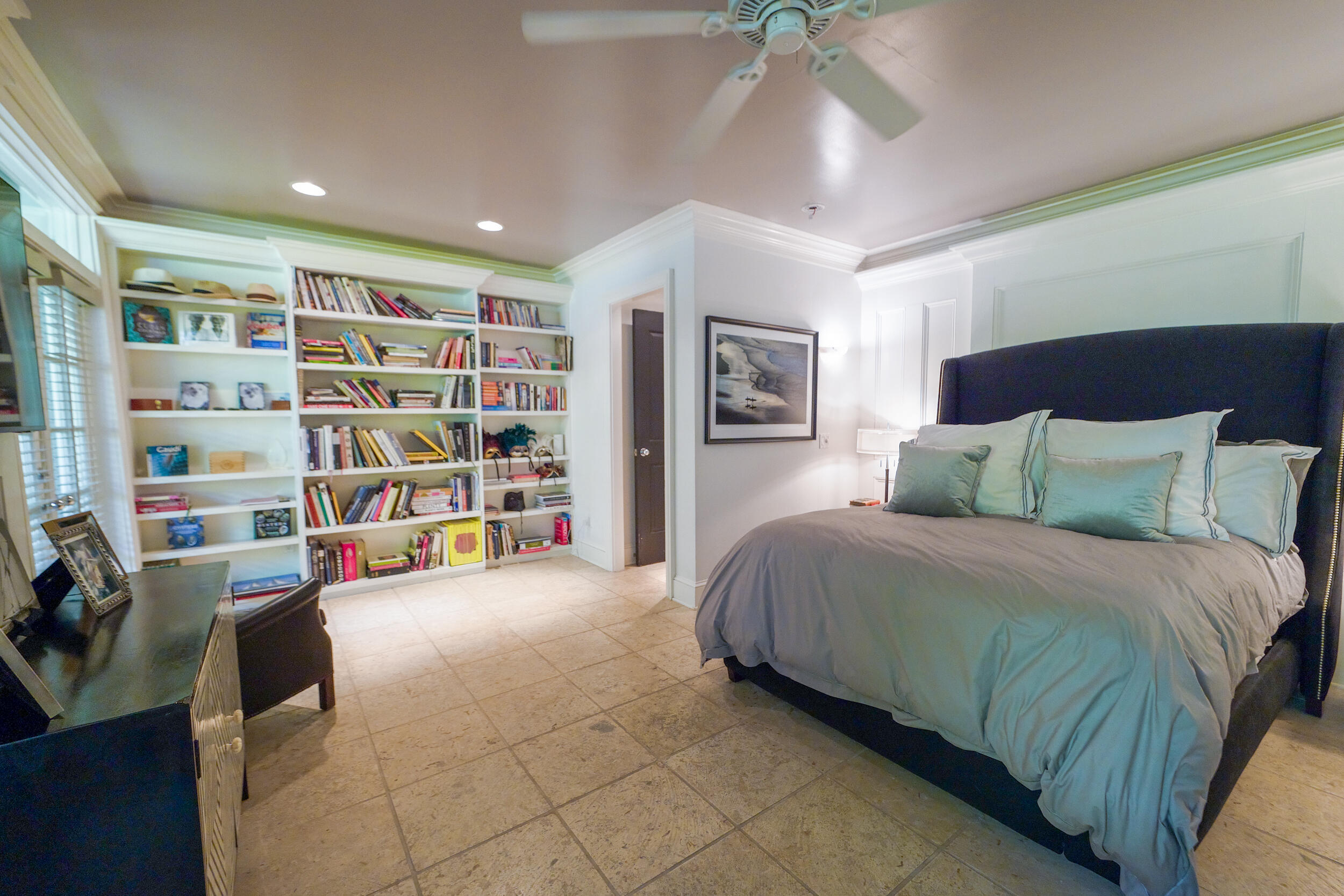 1414 Angela Street Property Photo 20