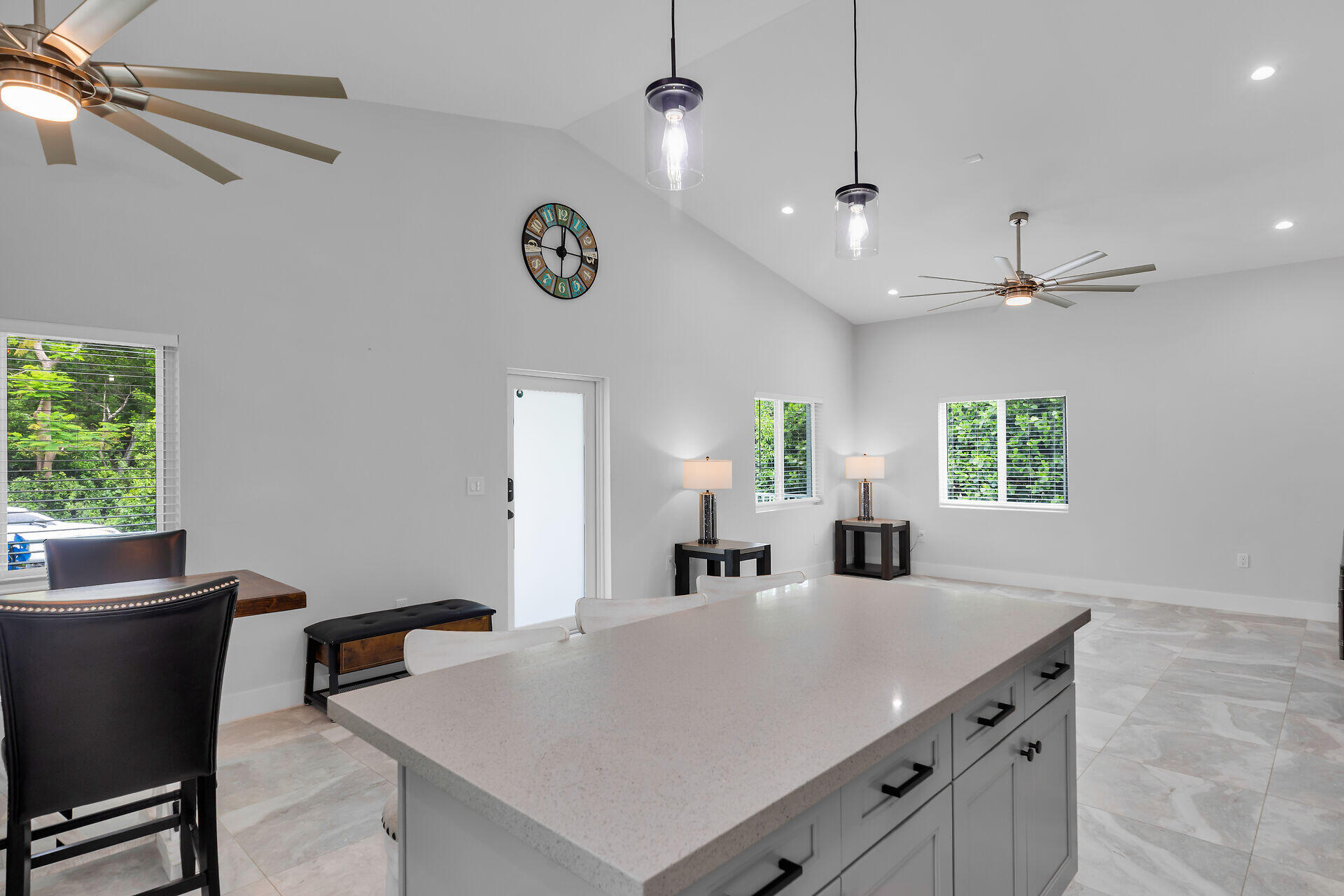 811 La Paloma Road Property Photo 10
