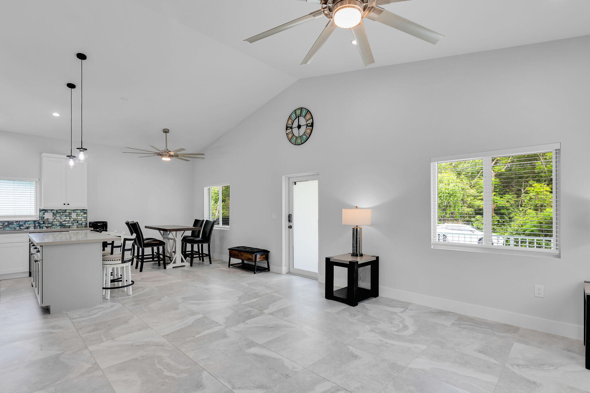 811 La Paloma Road Property Photo 13