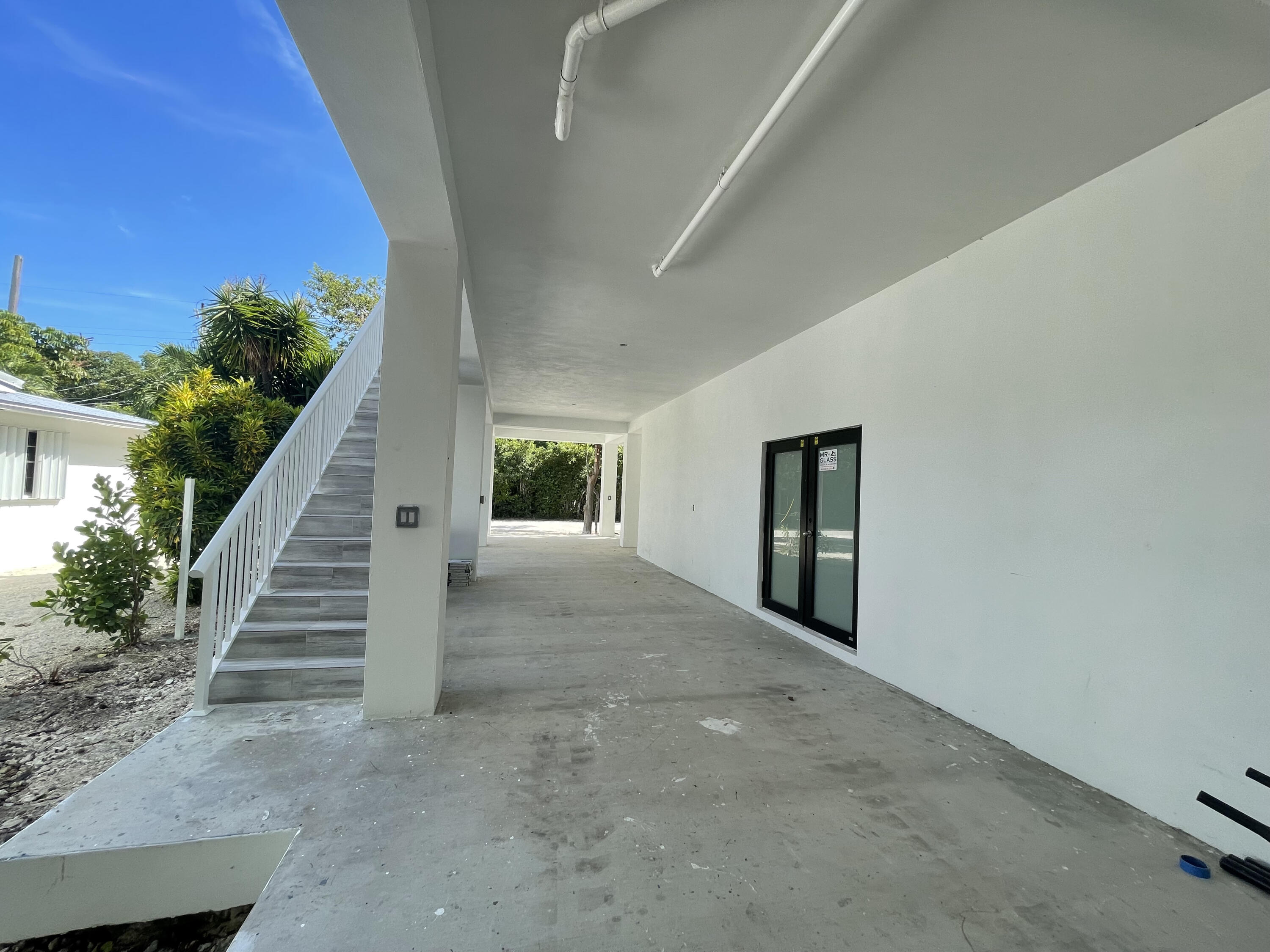 118 Harry Harris Drive Property Photo 4