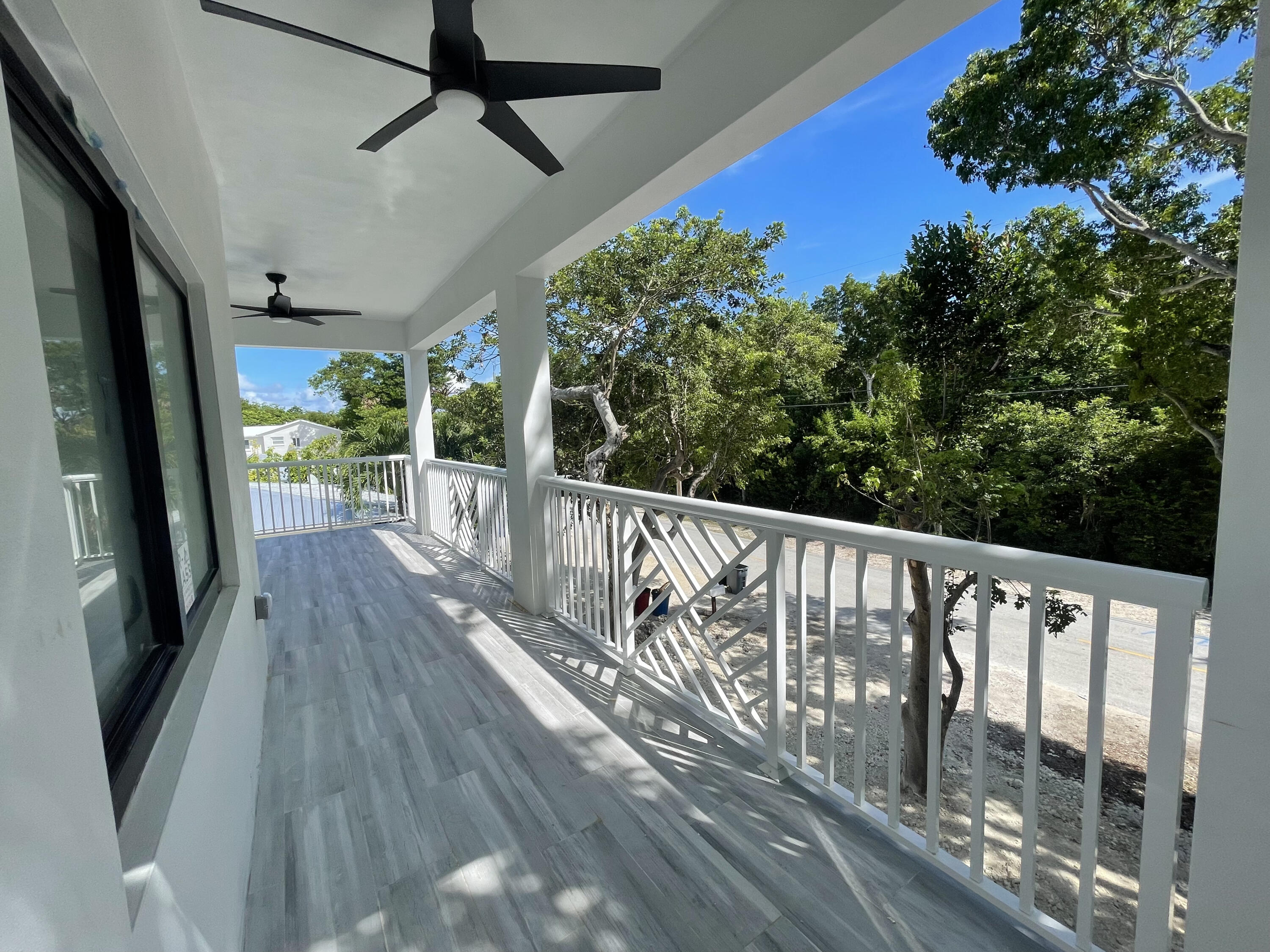 118 Harry Harris Drive Property Photo 8
