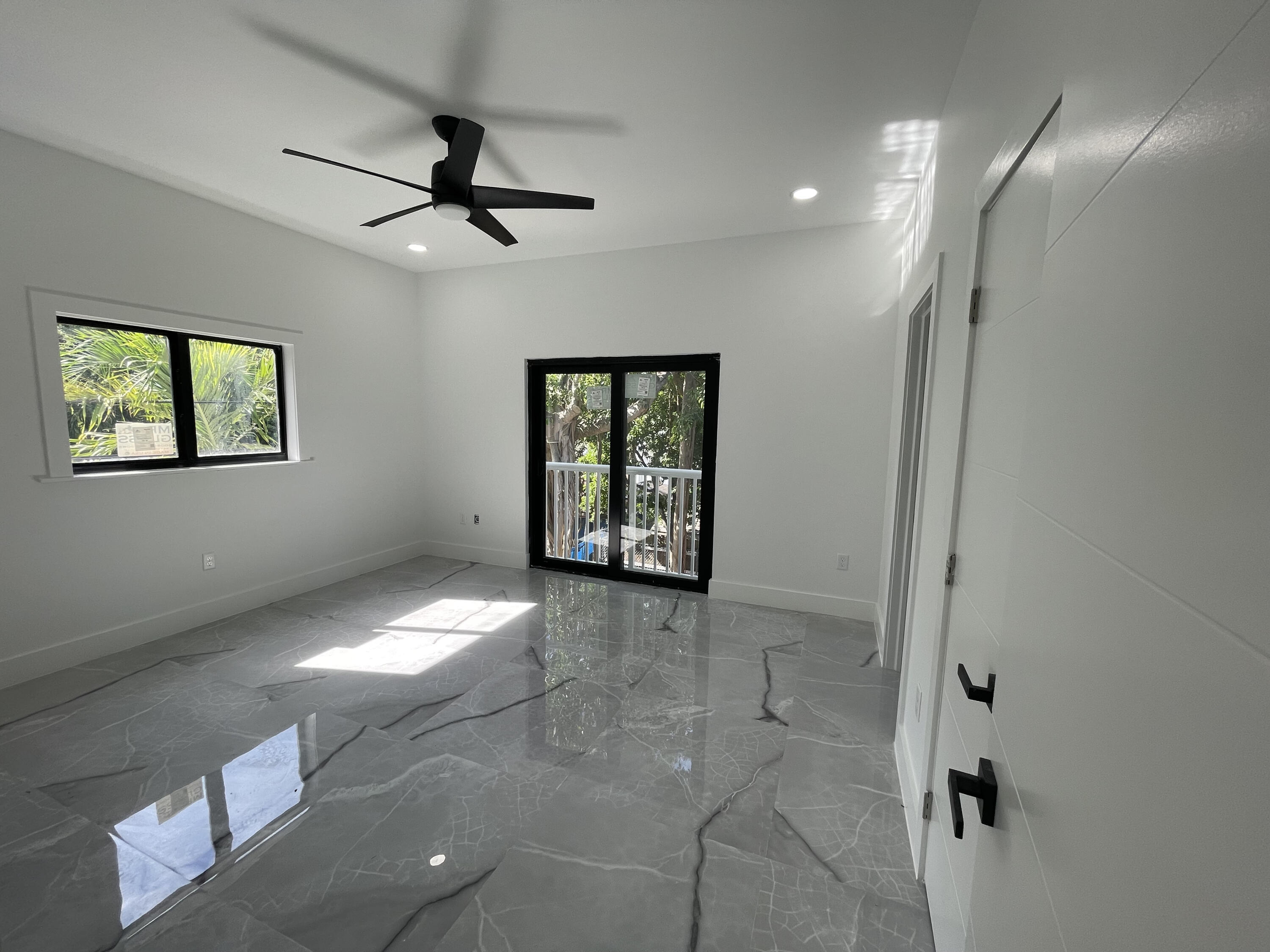 118 Harry Harris Drive Property Photo 24