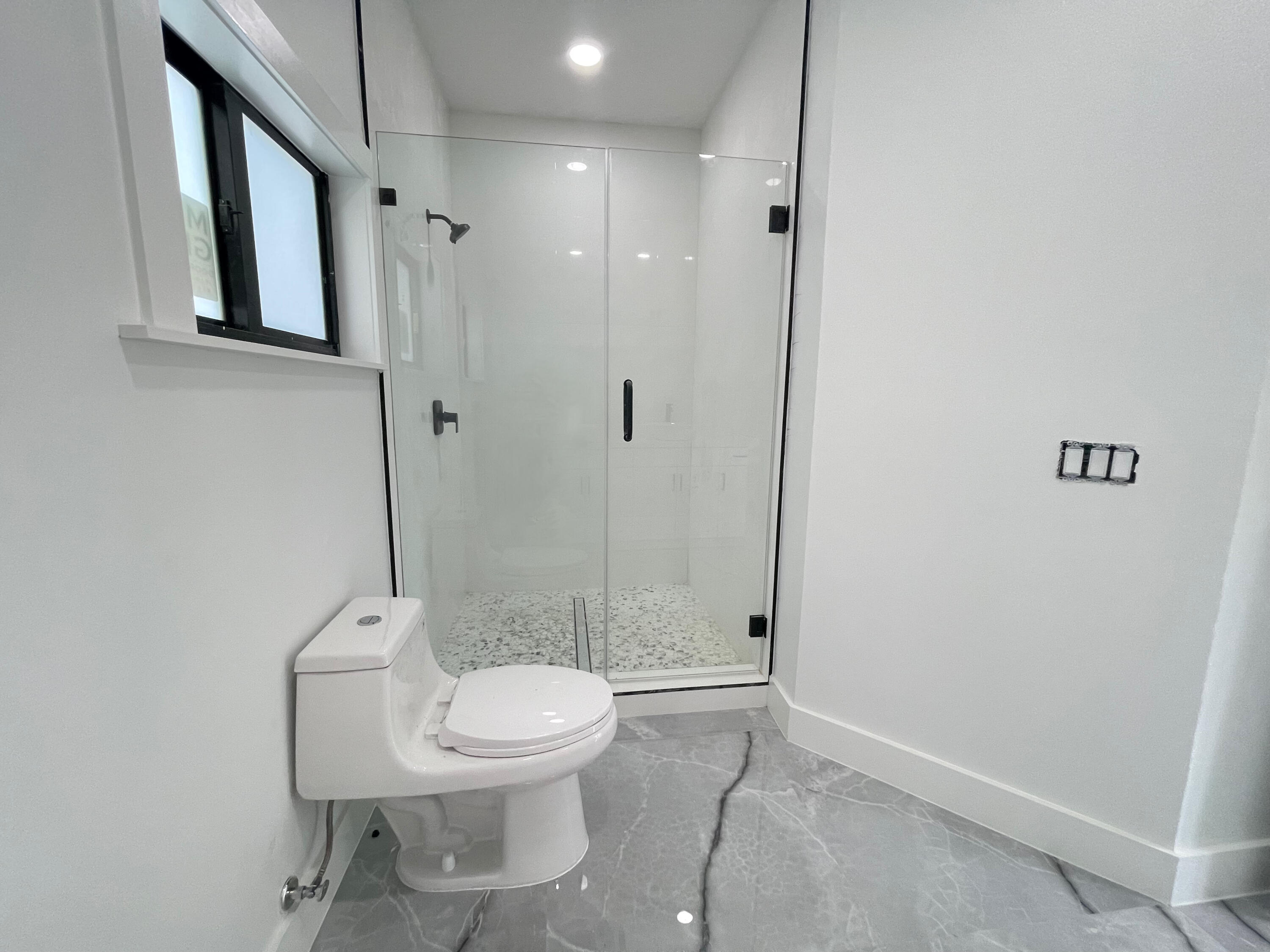 118 Harry Harris Drive Property Photo 28