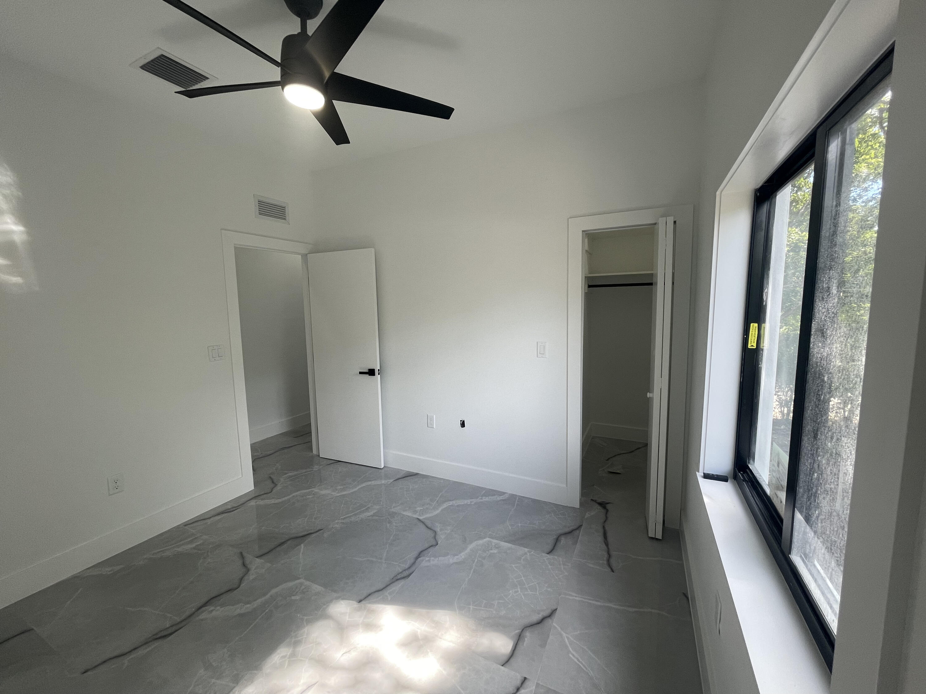 118 Harry Harris Drive Property Photo 31