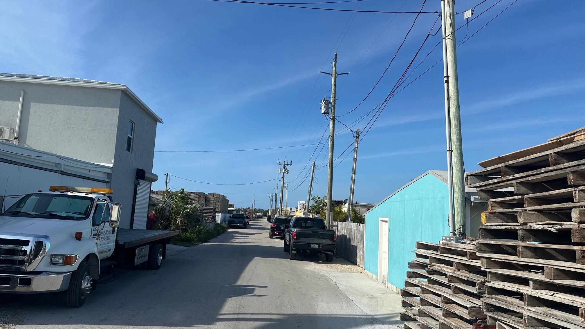 351 20th St, Marathon Property Photo 10