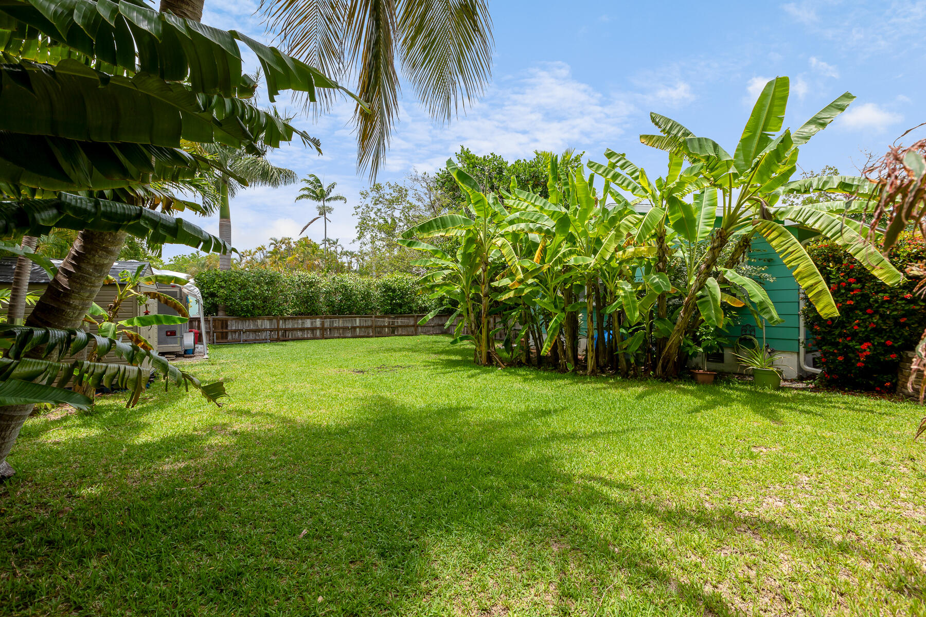 180 Sugarloaf Drive Property Photo 1