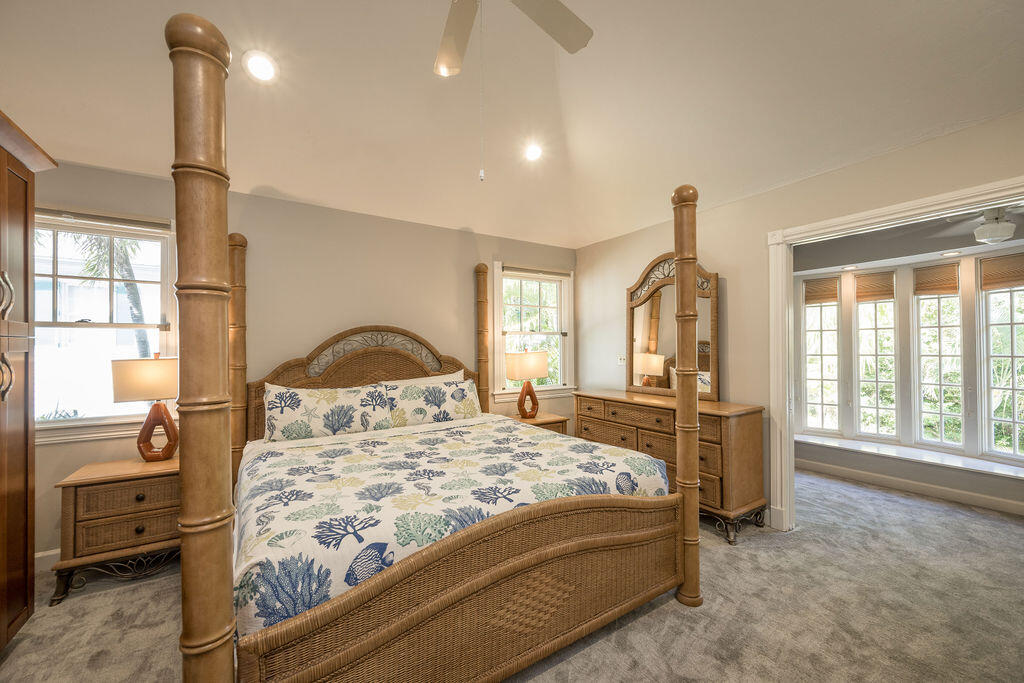 202 Admirals Lane Property Photo 45