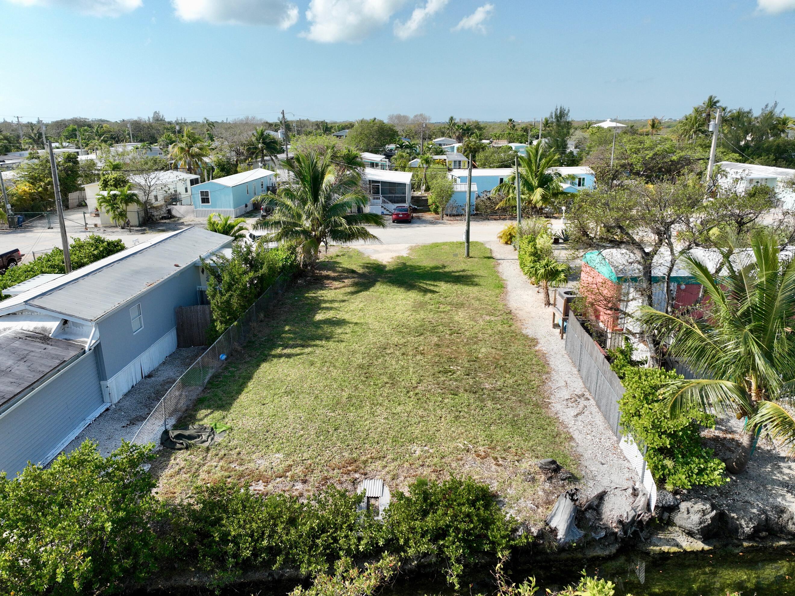 27935 Tarpon Terrace Property Photo 2