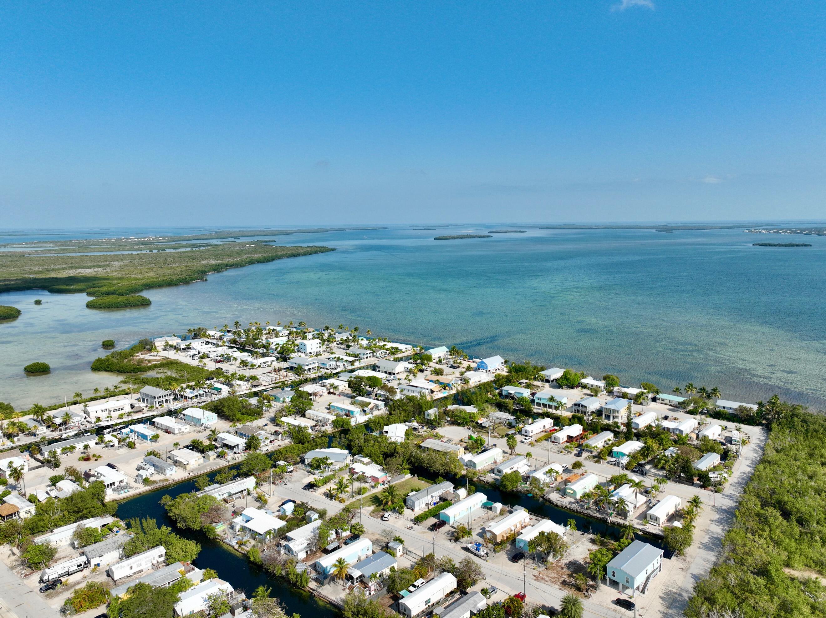 27935 Tarpon Terrace Property Photo 8