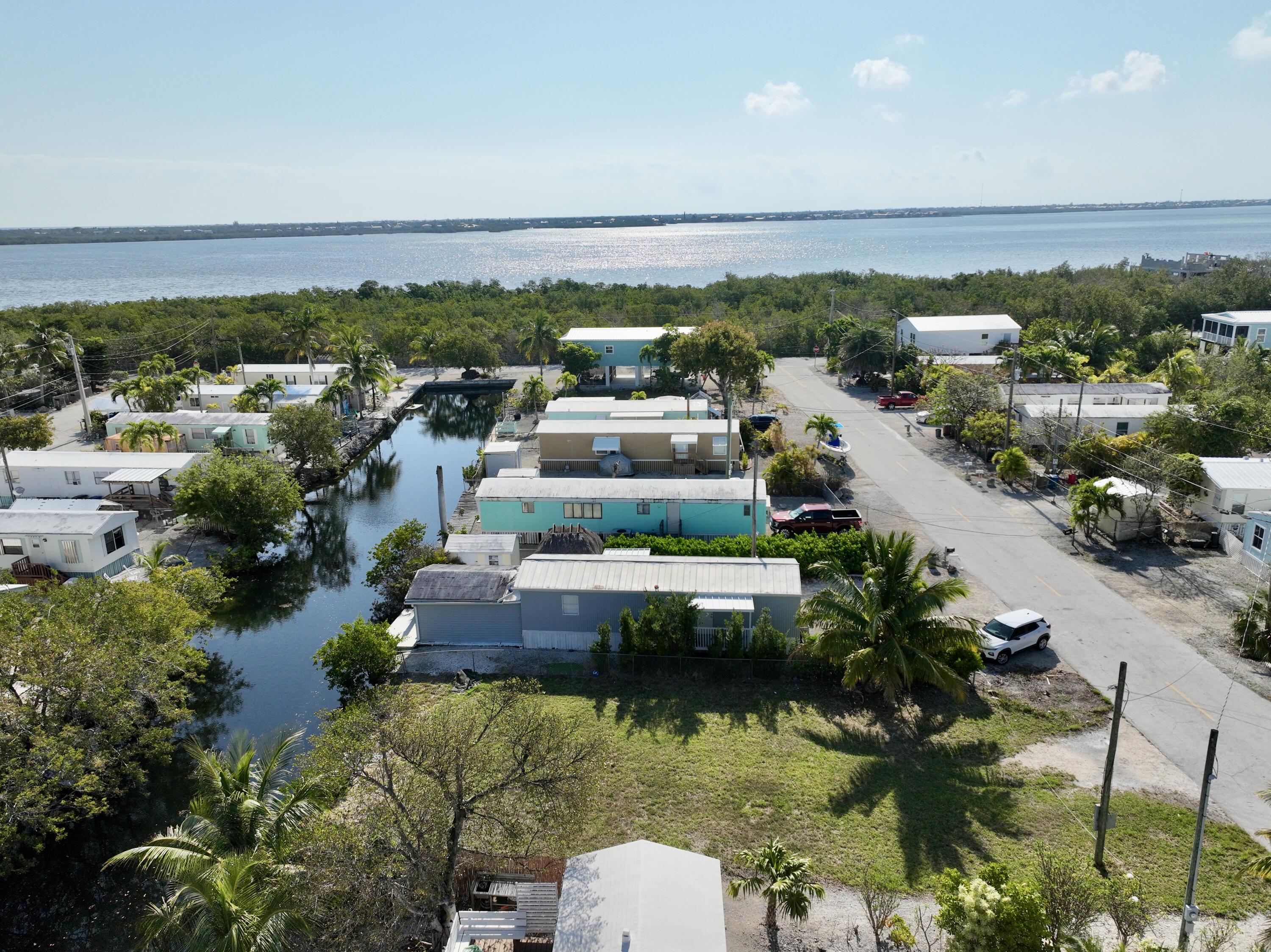 27935 Tarpon Terrace Property Photo 14