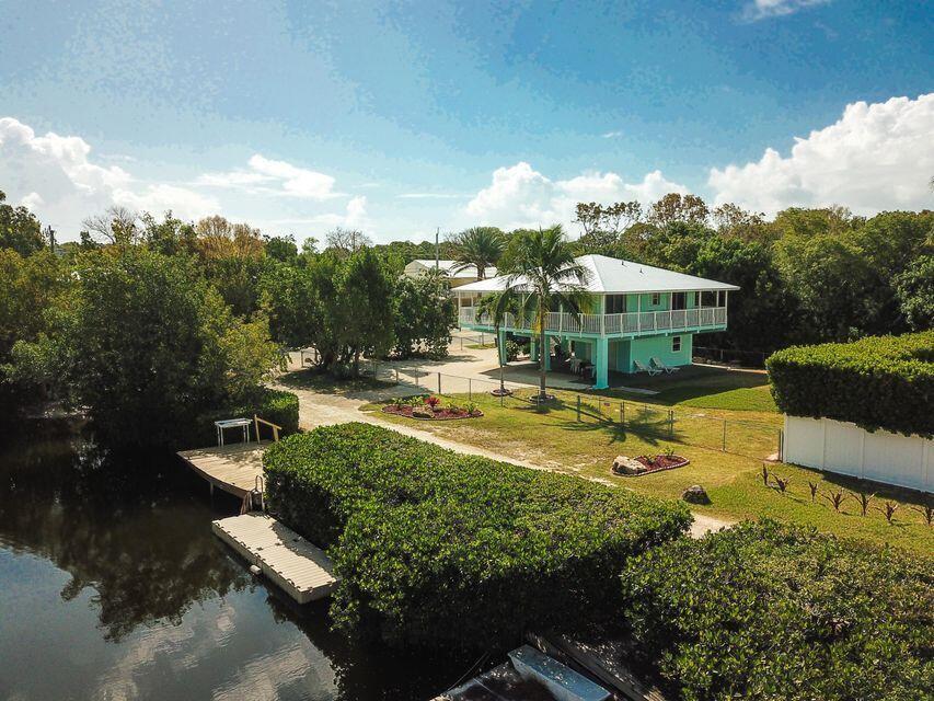 695 N Lake Drive Property Photo 42