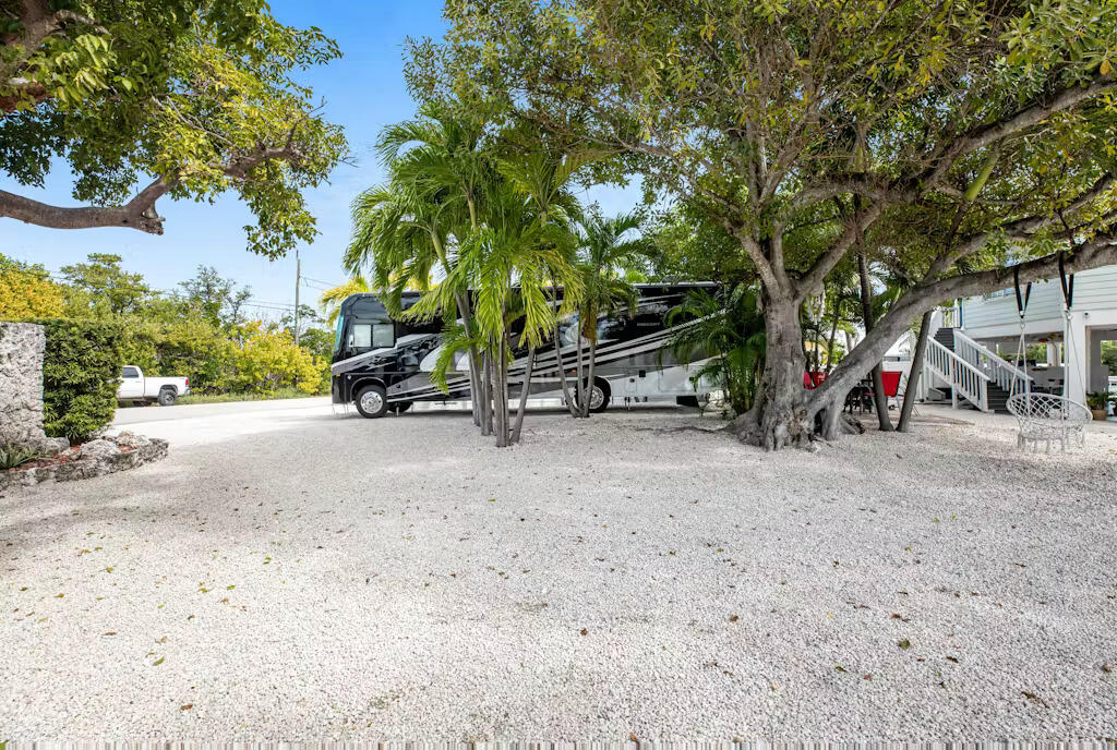 500 Sombrero Beach Road Property Photo 13