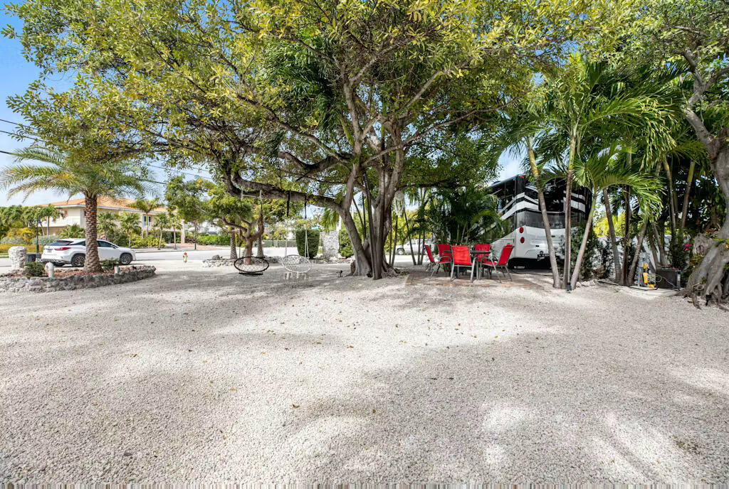 500 Sombrero Beach Road Property Photo 14