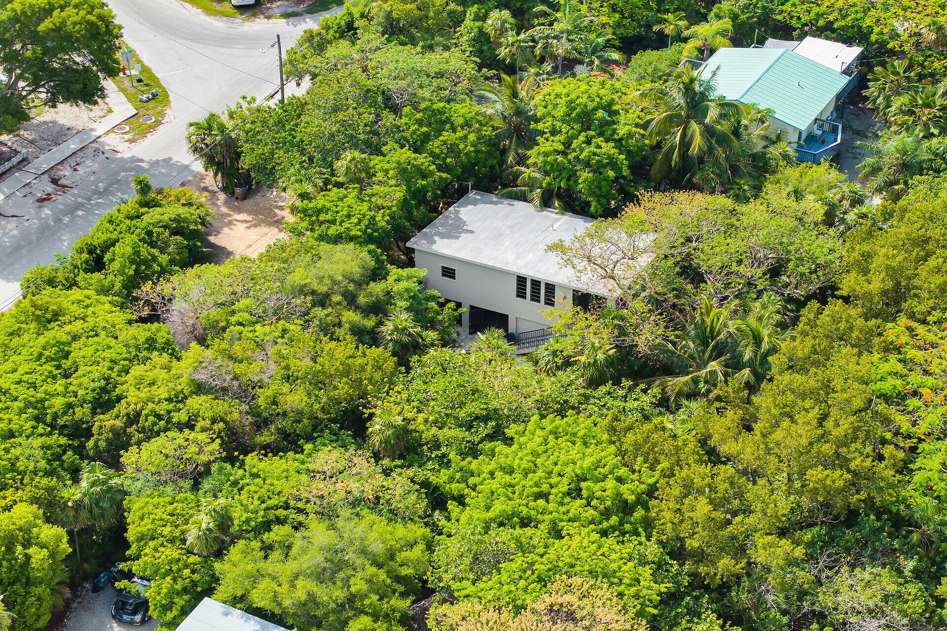 1615 Harbor Drive Property Photo 1