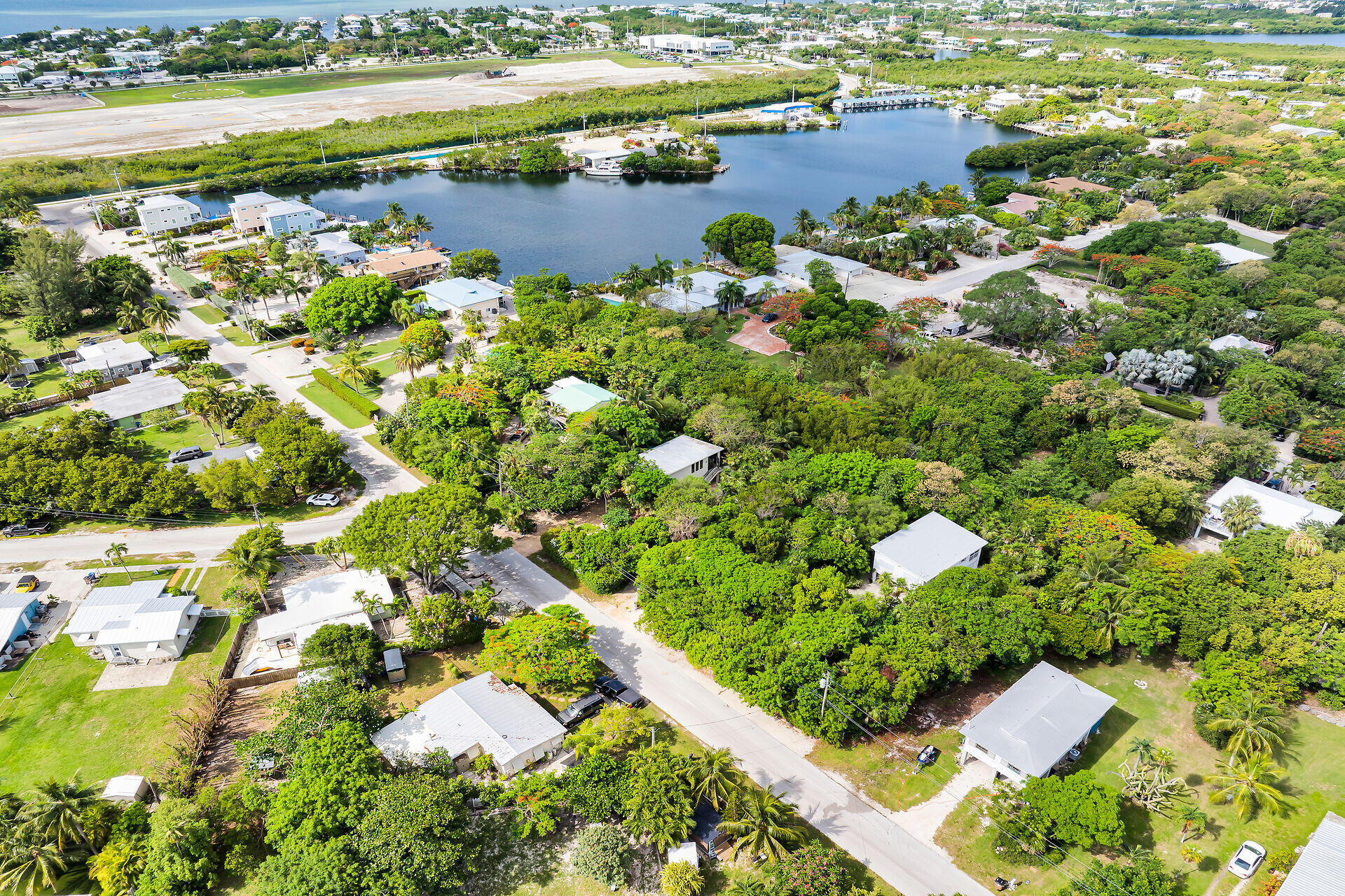 1615 Harbor Drive Property Photo 4