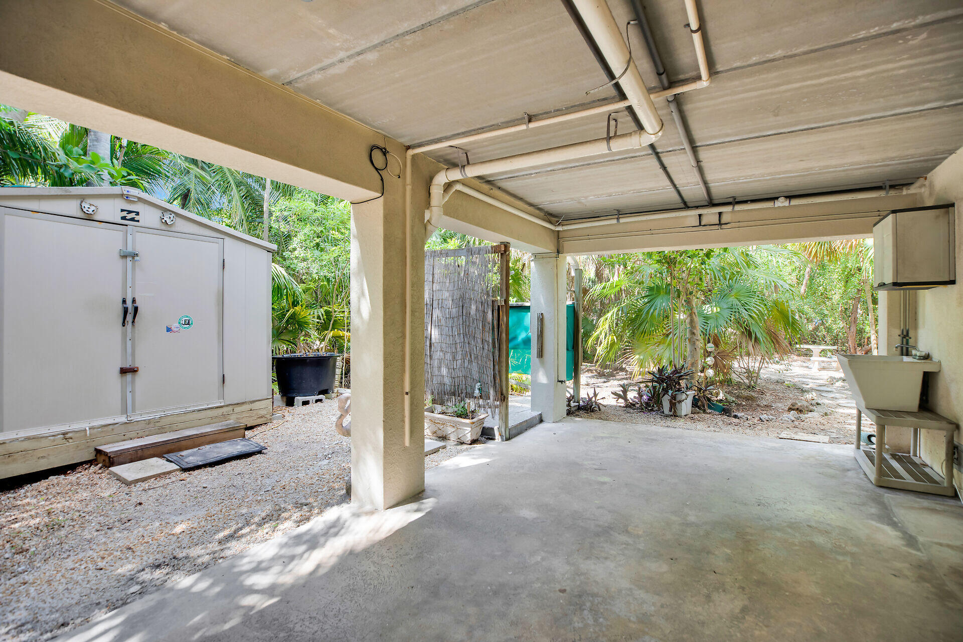 1615 Harbor Drive Property Photo 9