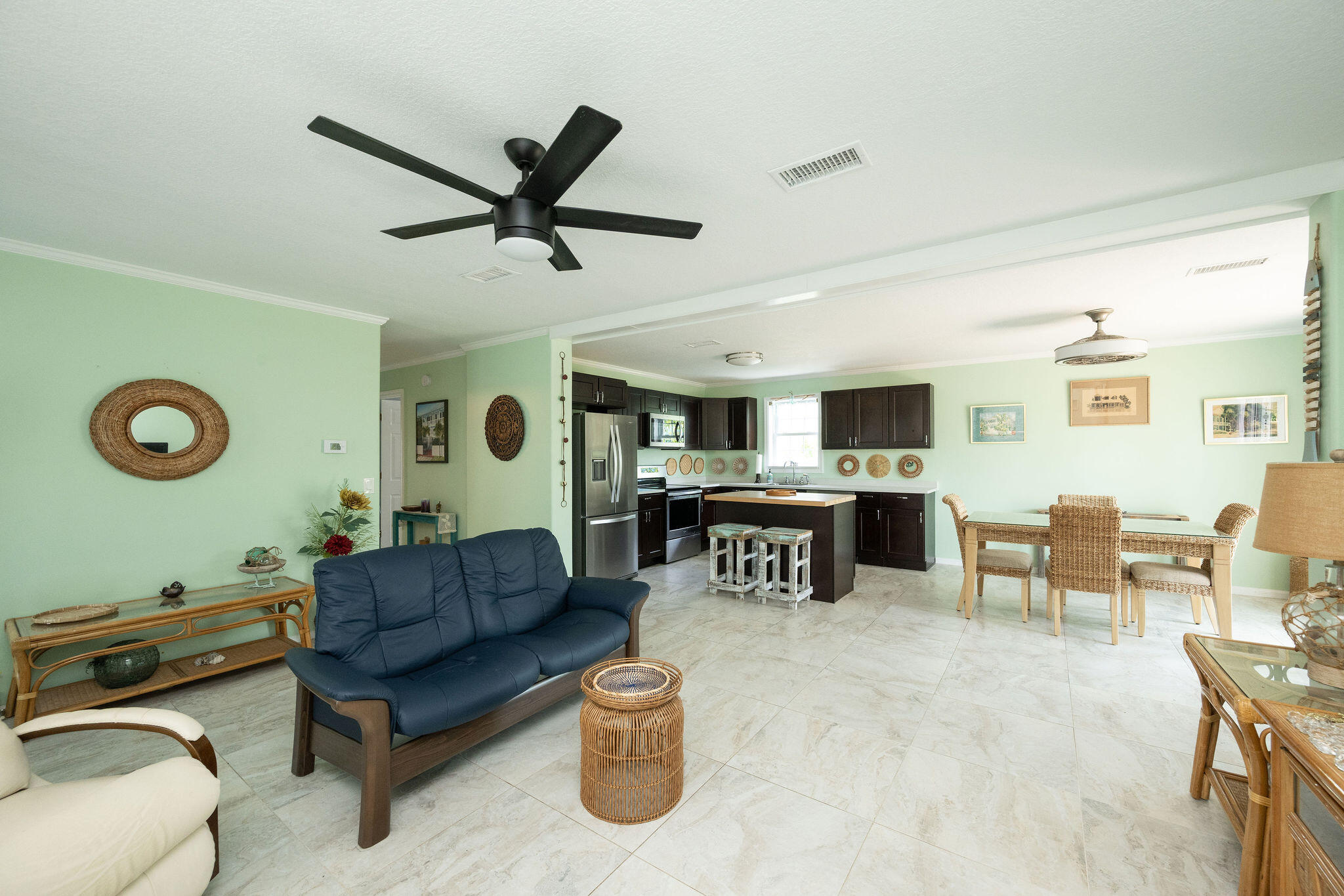 233 Geiger Road Property Photo 3