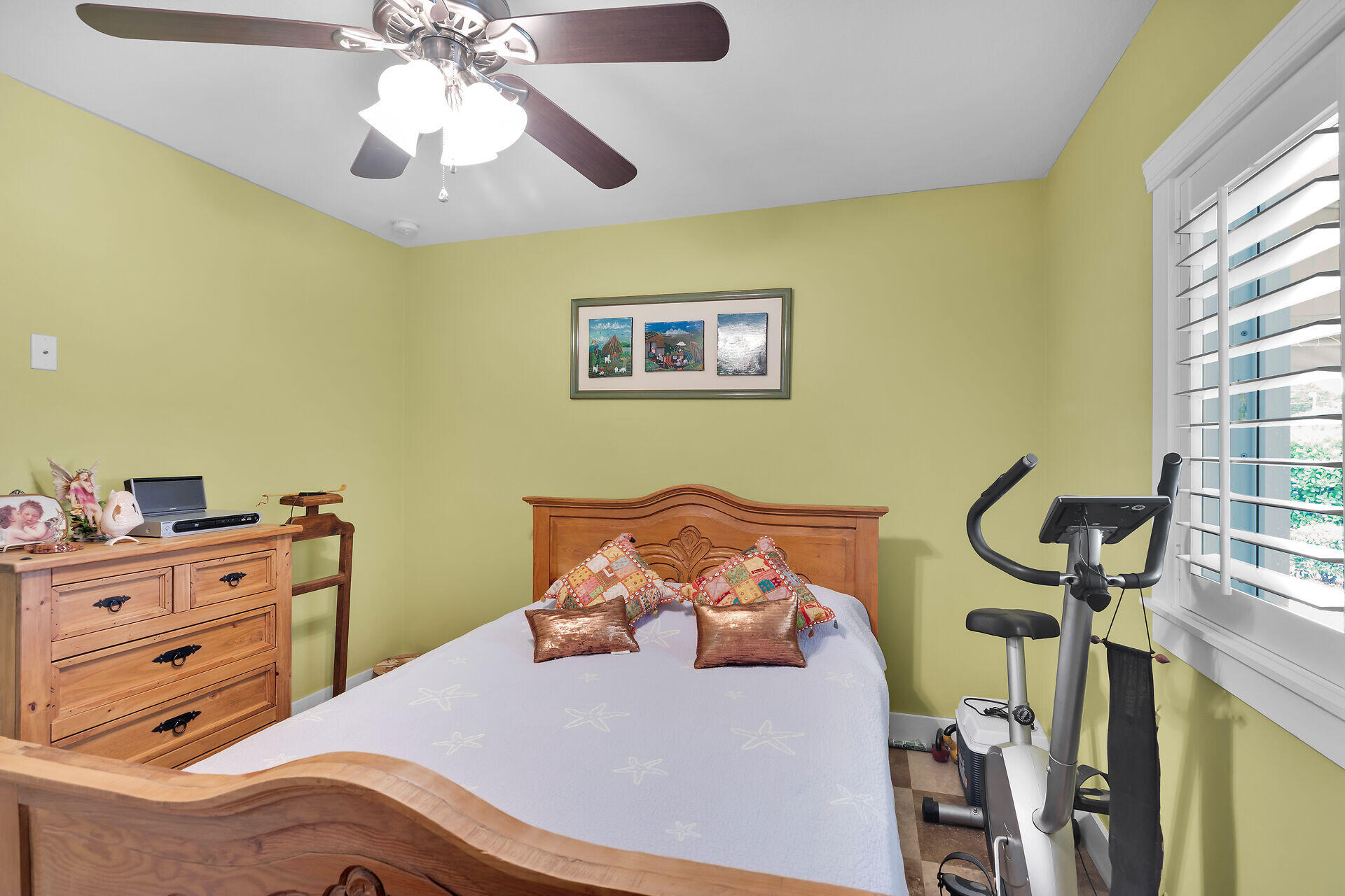 1 Sunset Road Property Photo 21