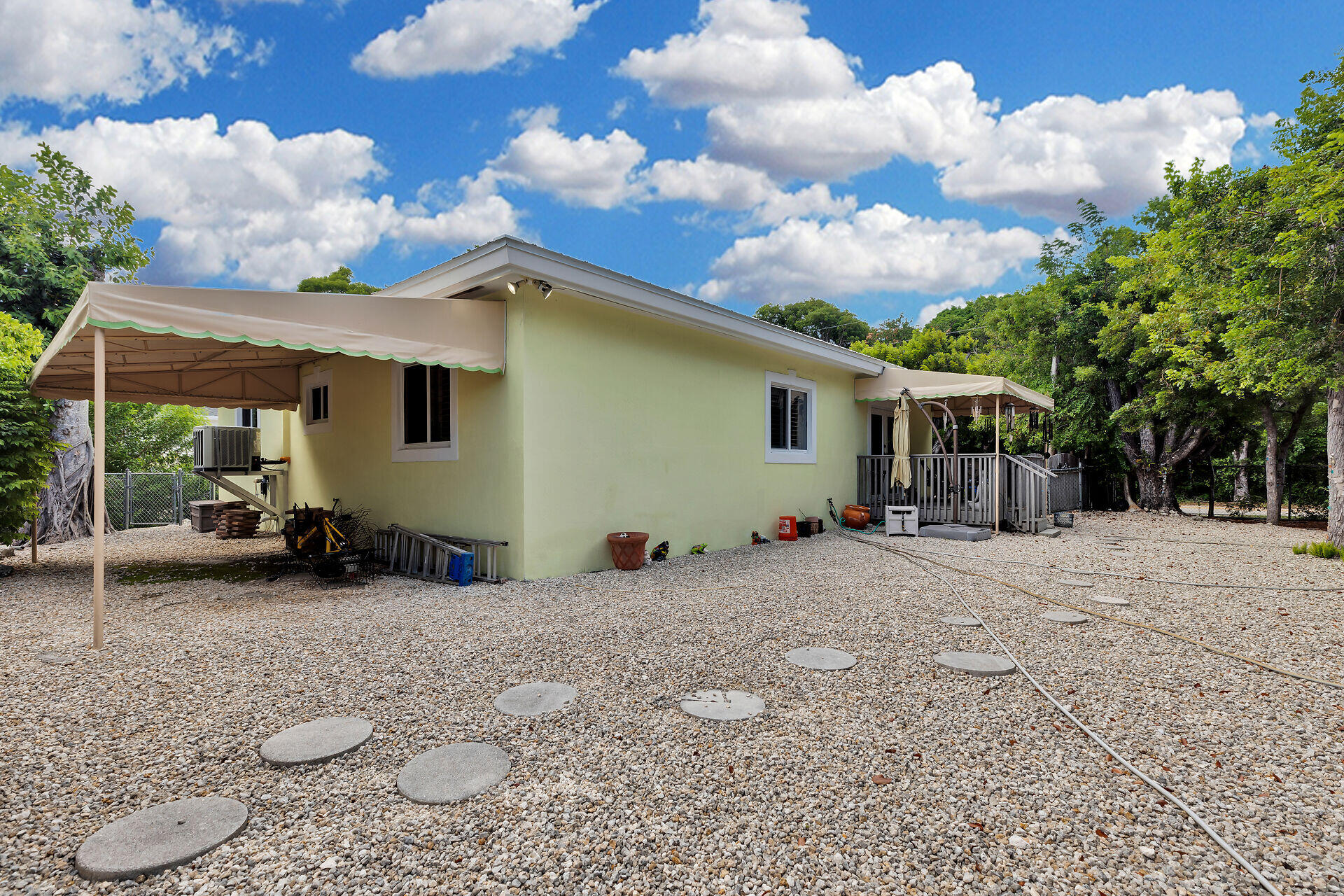1 Sunset Road Property Photo 32