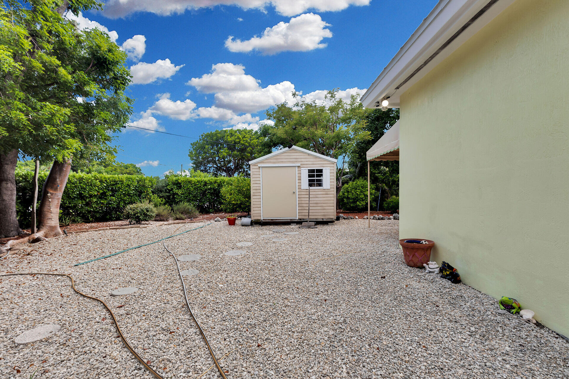 1 Sunset Road Property Photo 34