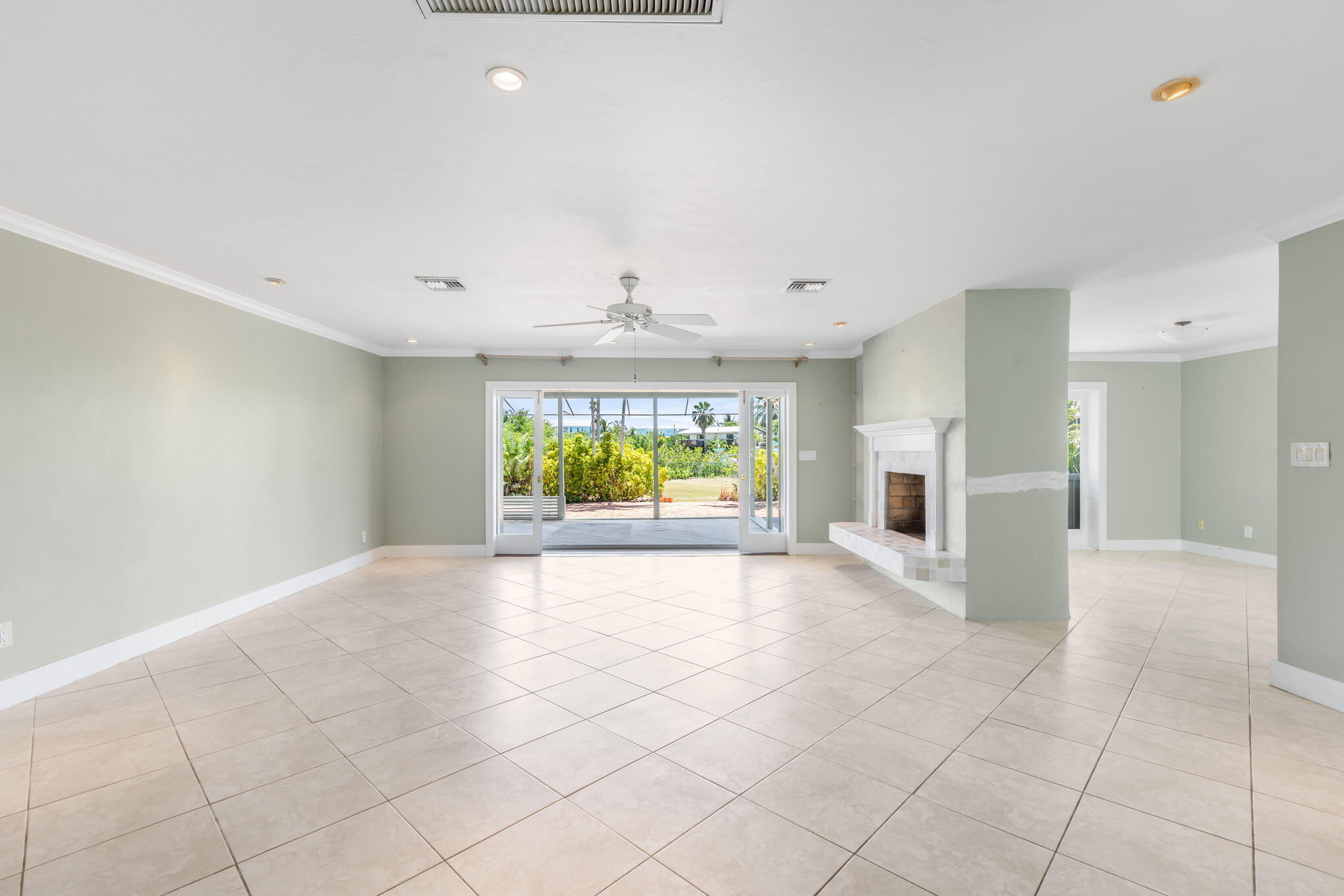 1151 Sugarloaf Boulevard Property Photo 10