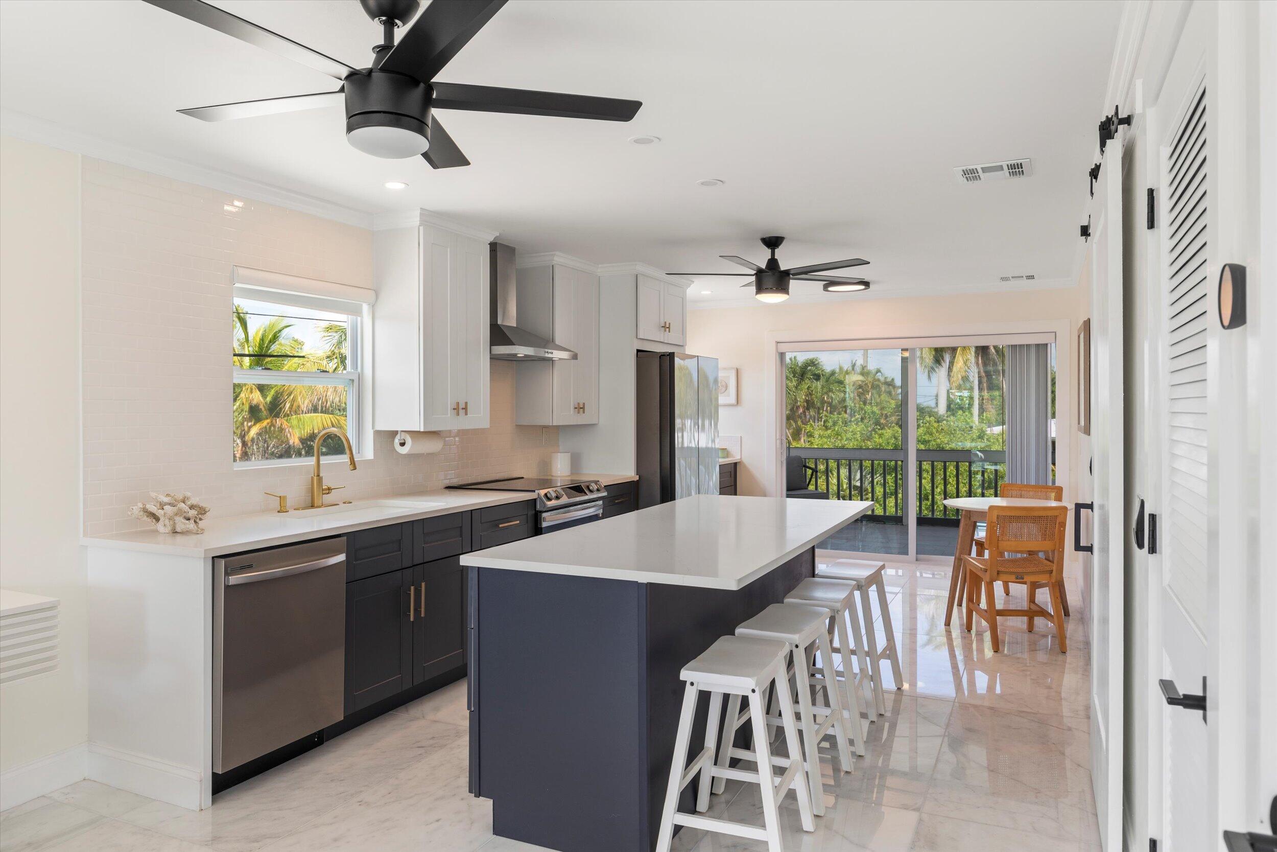 28009 Gulf Boulevard Property Photo 10