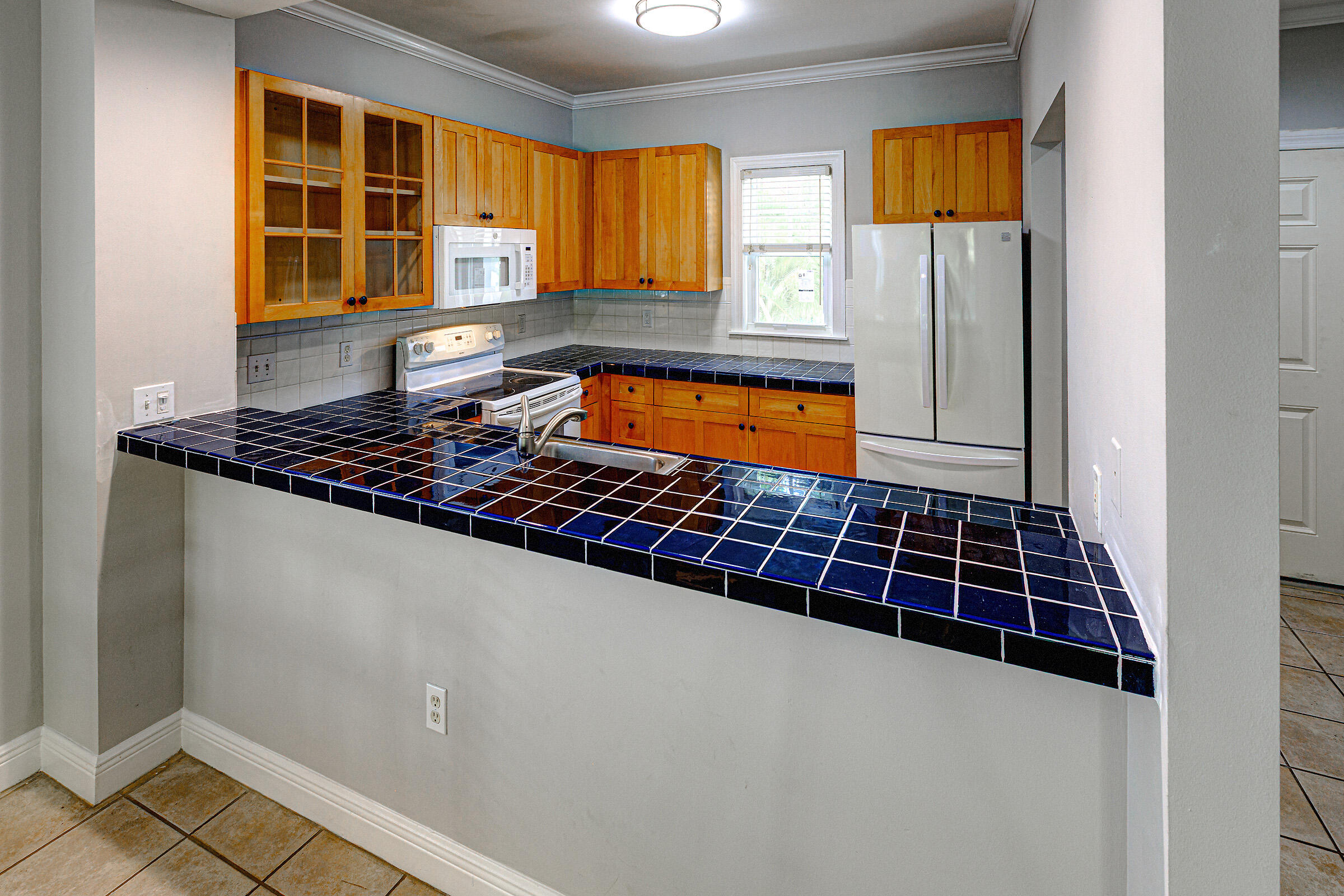 263 Golf Club Drive Property Photo 6