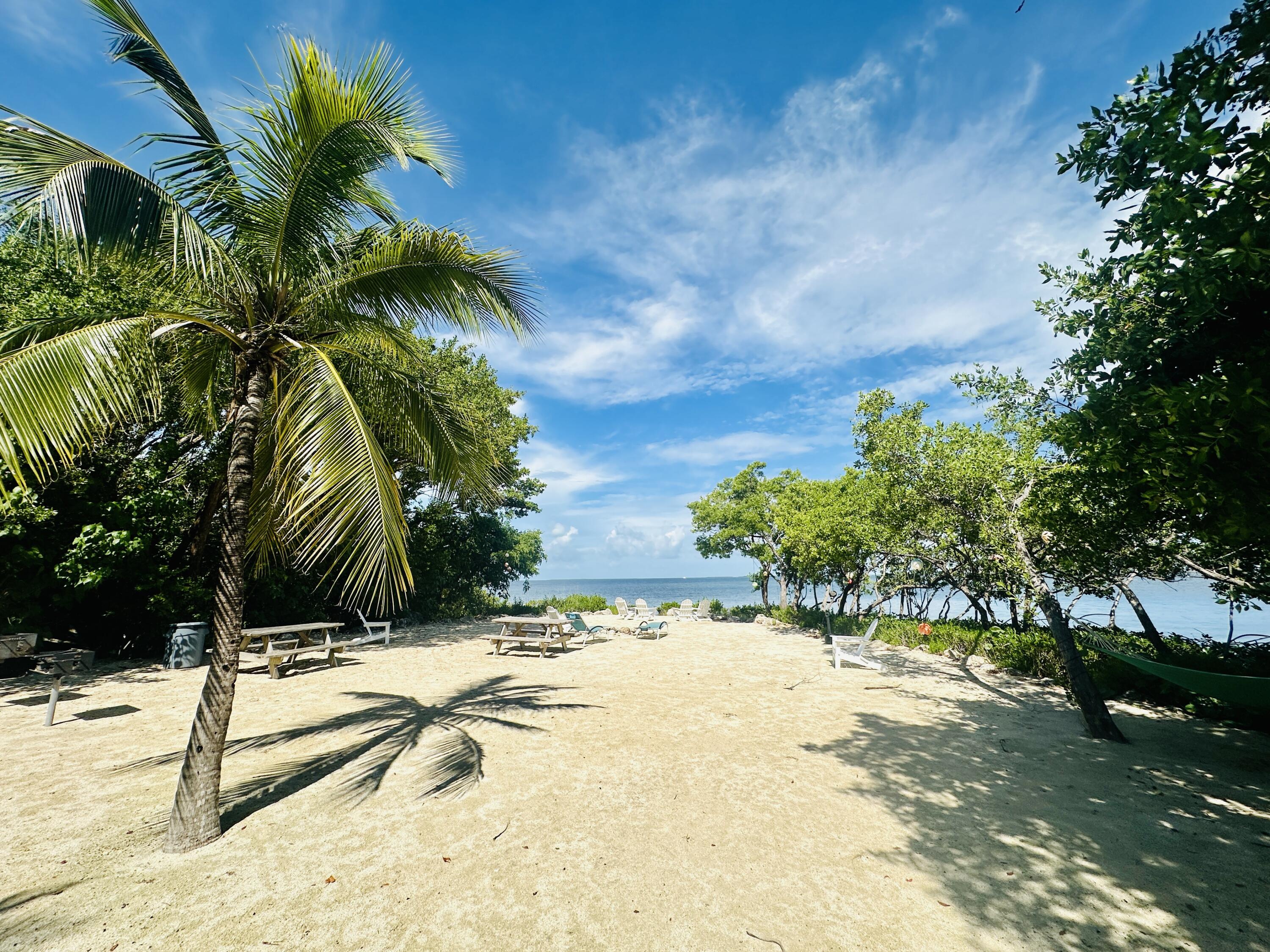88500 Overseas Highway, 419 Property Photo 4