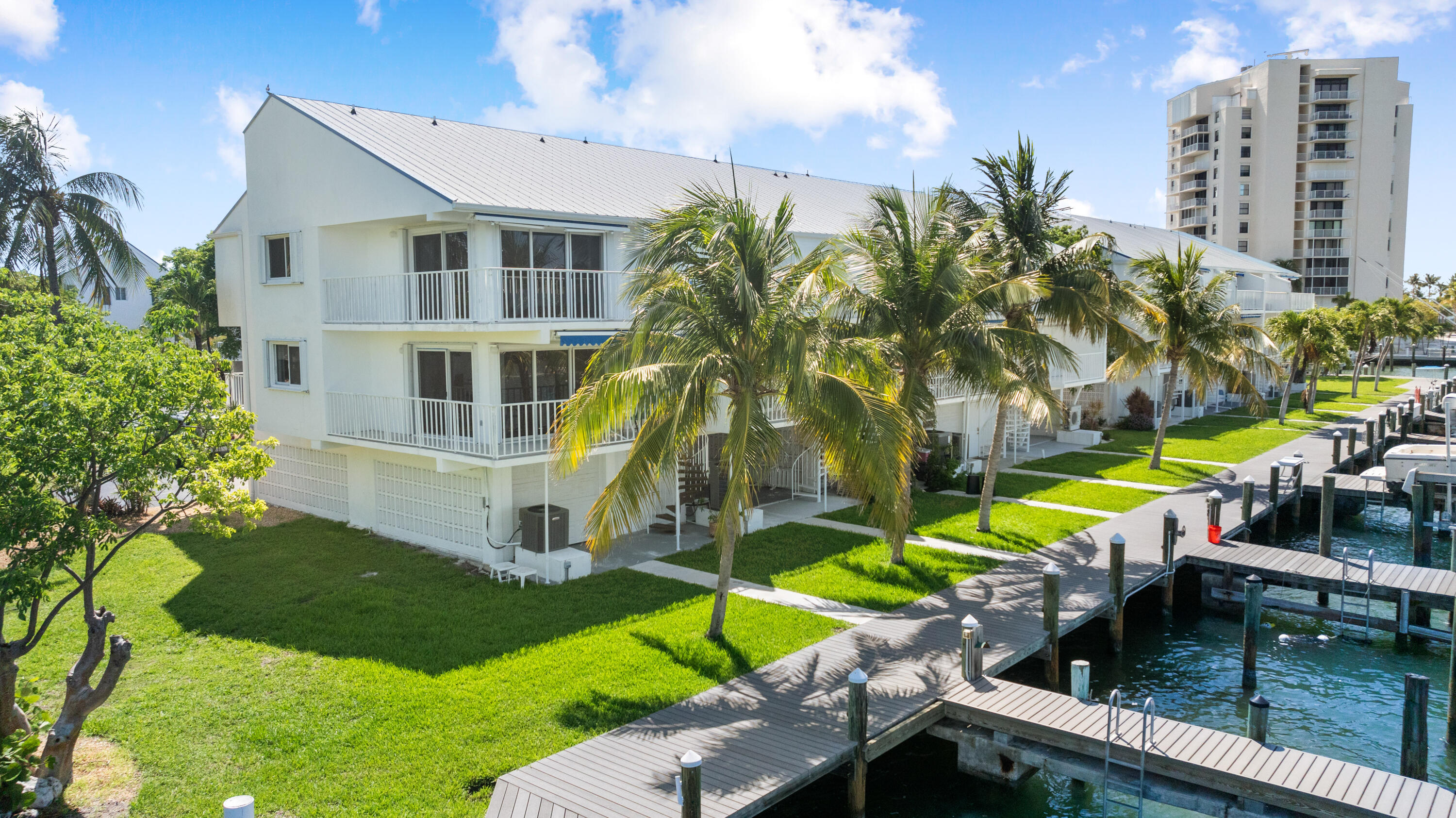 95 Coco Plum Drive, 1a Property Photo 2