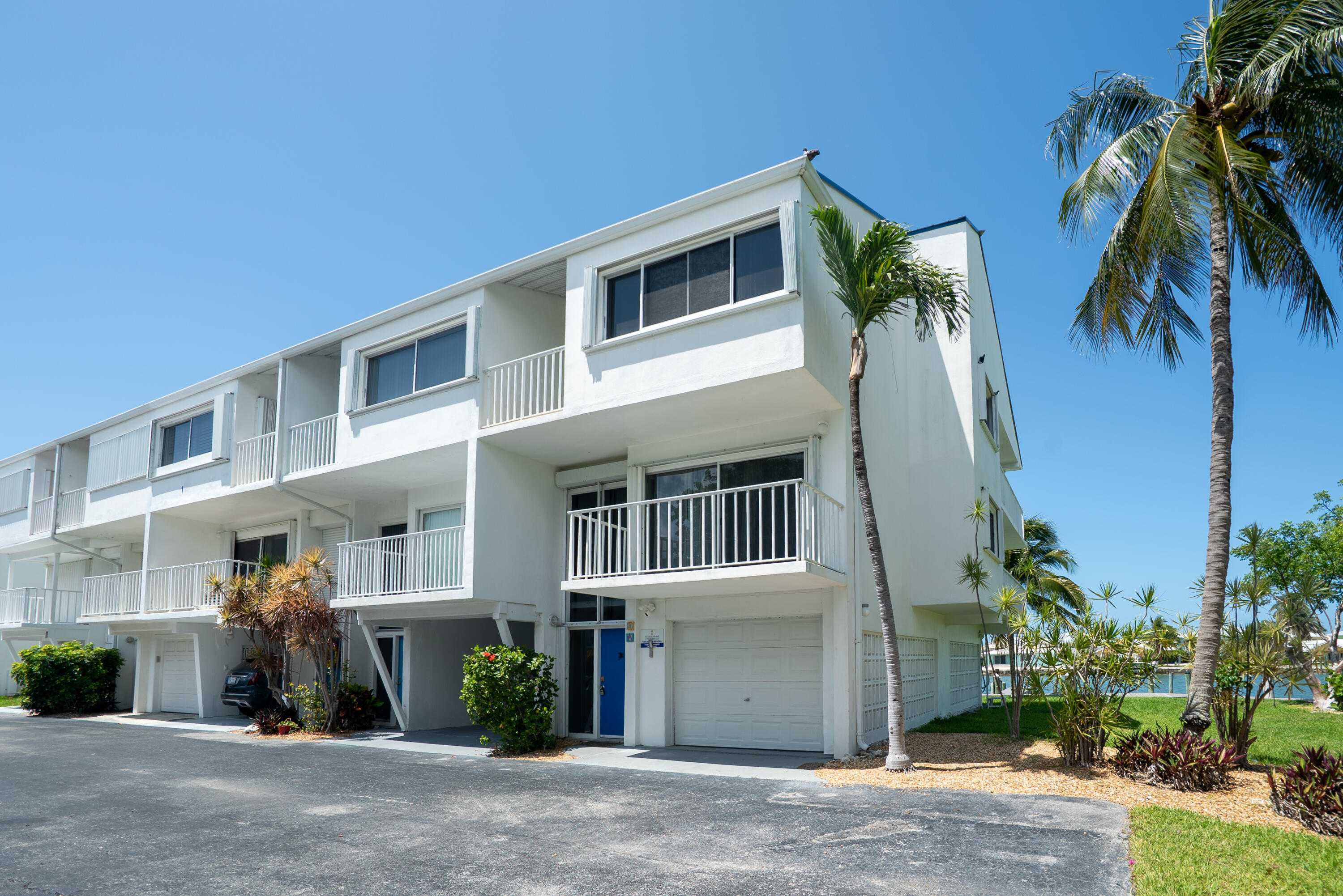 95 Coco Plum Drive, 1a Property Photo 4