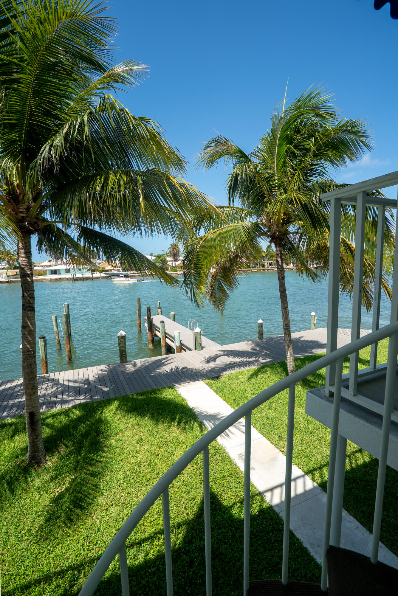 95 Coco Plum Drive, 1a Property Photo 10