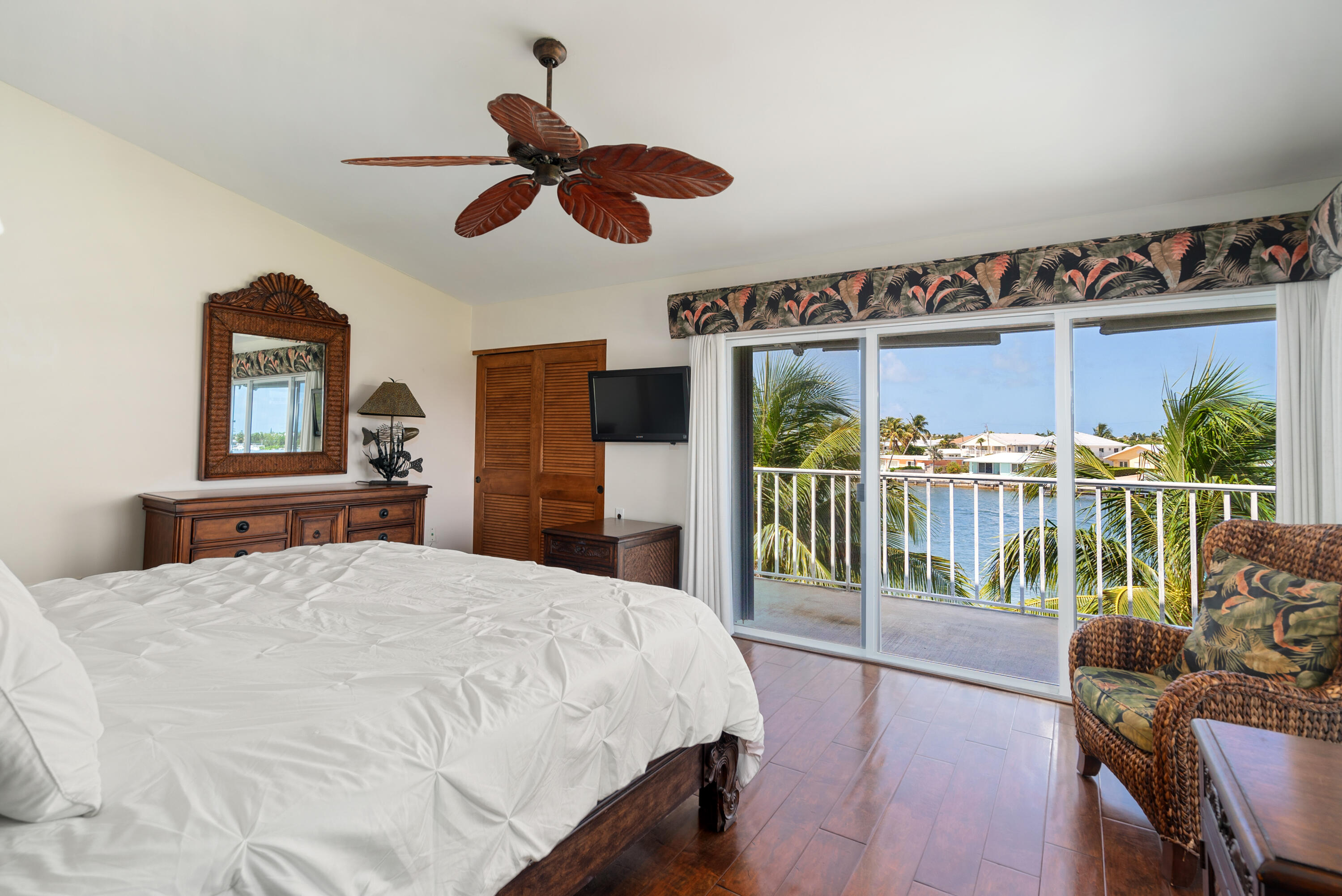 95 Coco Plum Drive, 1a Property Photo 26