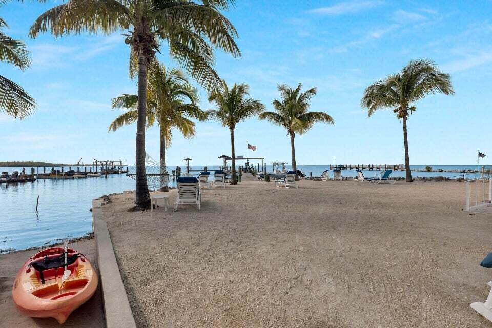92550 Overseas Highway, 207 Property Photo 5
