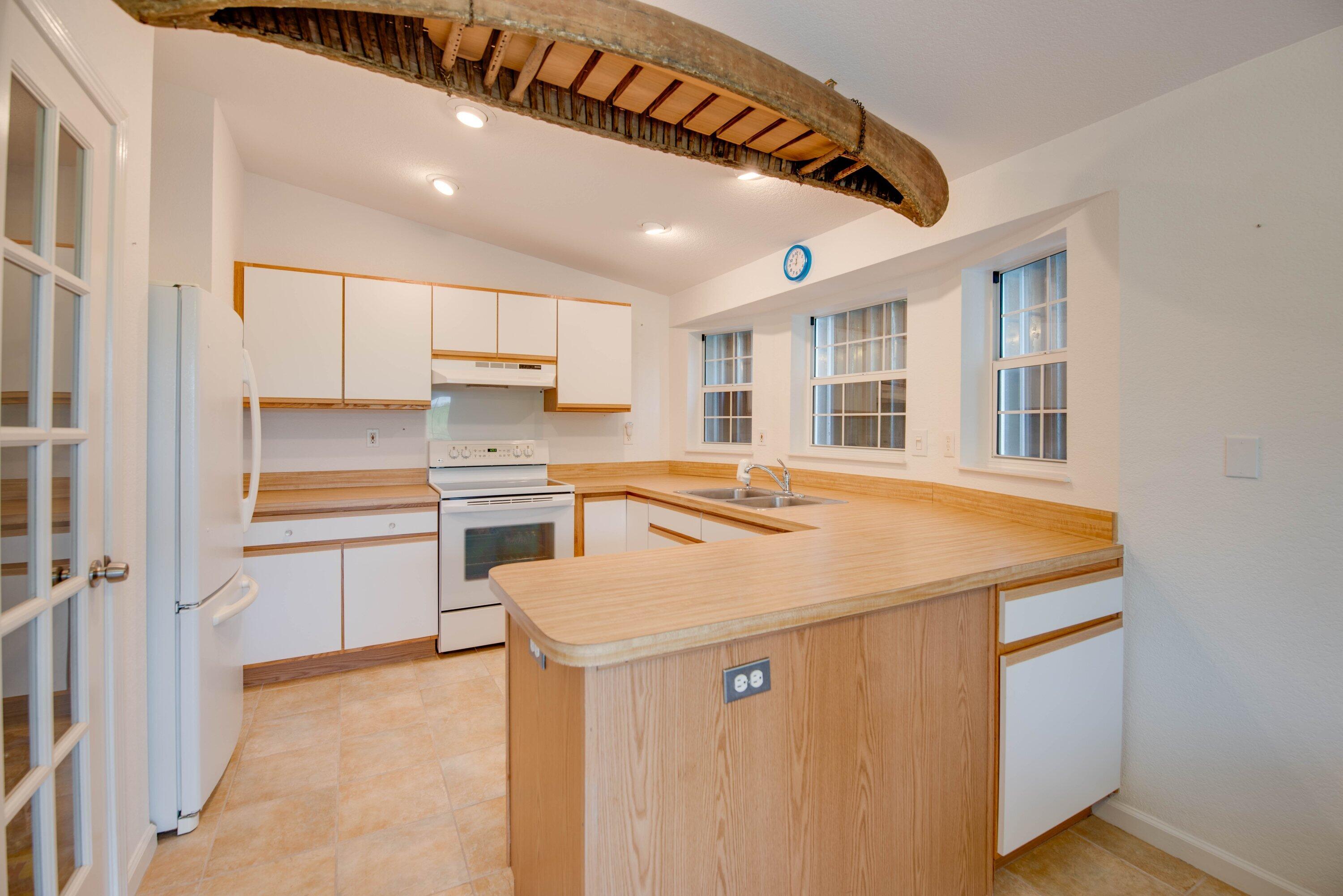 28212 Gato Road Property Photo 5