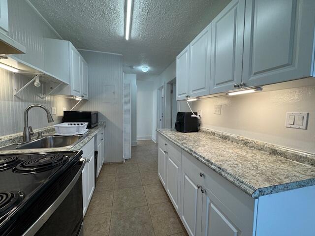 6440 2nd Street, 9 Property Photo 8