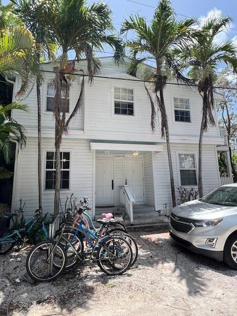2 Nassau Lane, 1 Property Photo 2