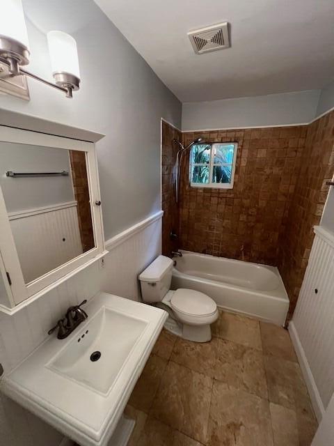 2 Nassau Lane, 1 Property Photo 6