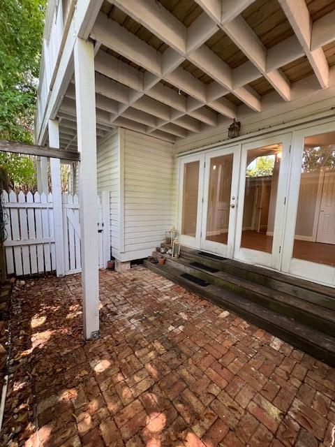 2 Nassau Lane, 1 Property Photo 8