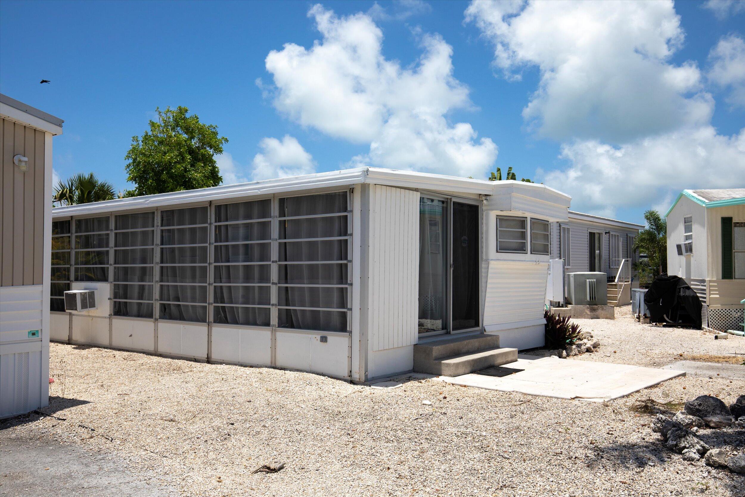 701 Spanish Main Drive, 533 Property Photo 16