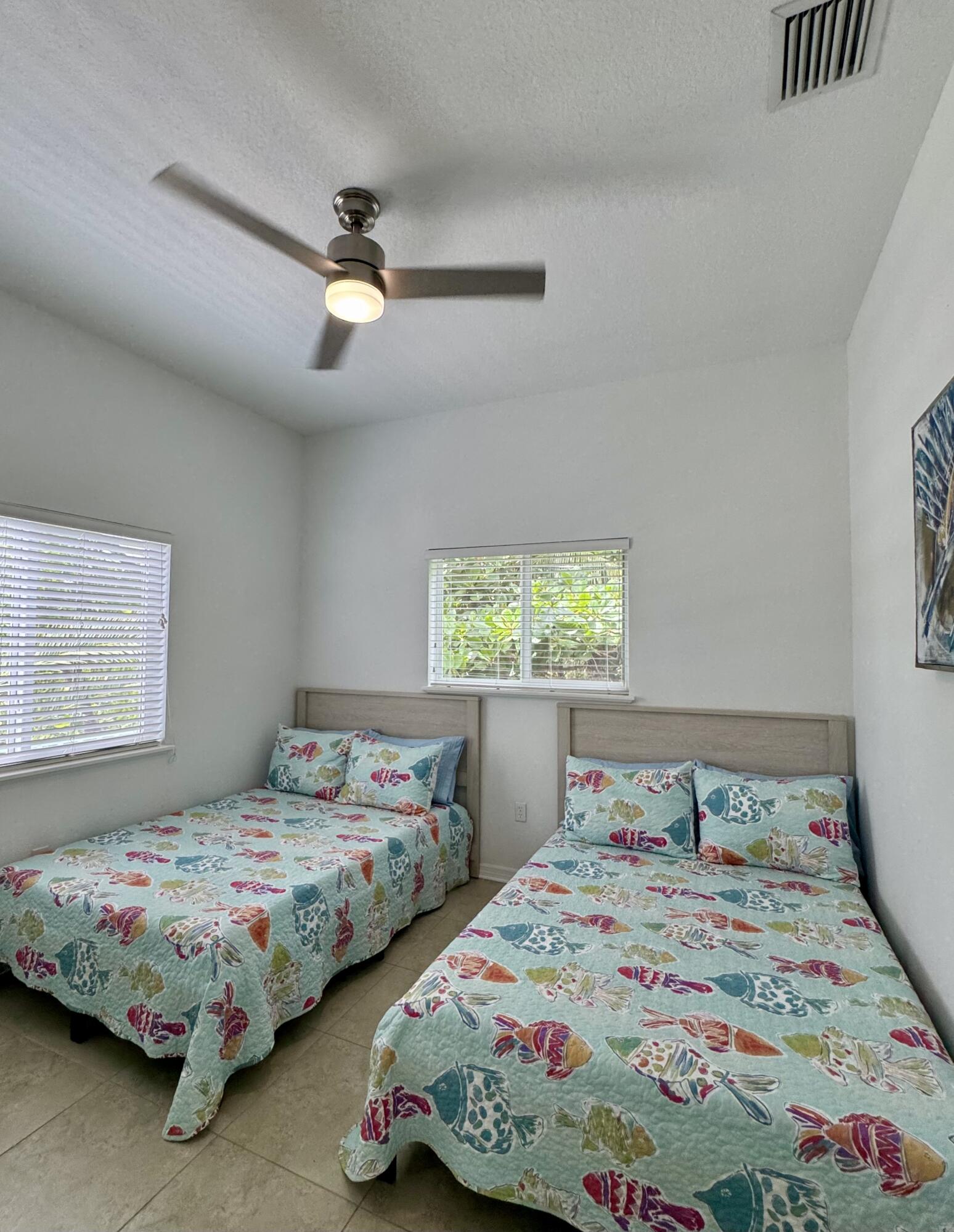 189 E Carroll Street Property Photo 9