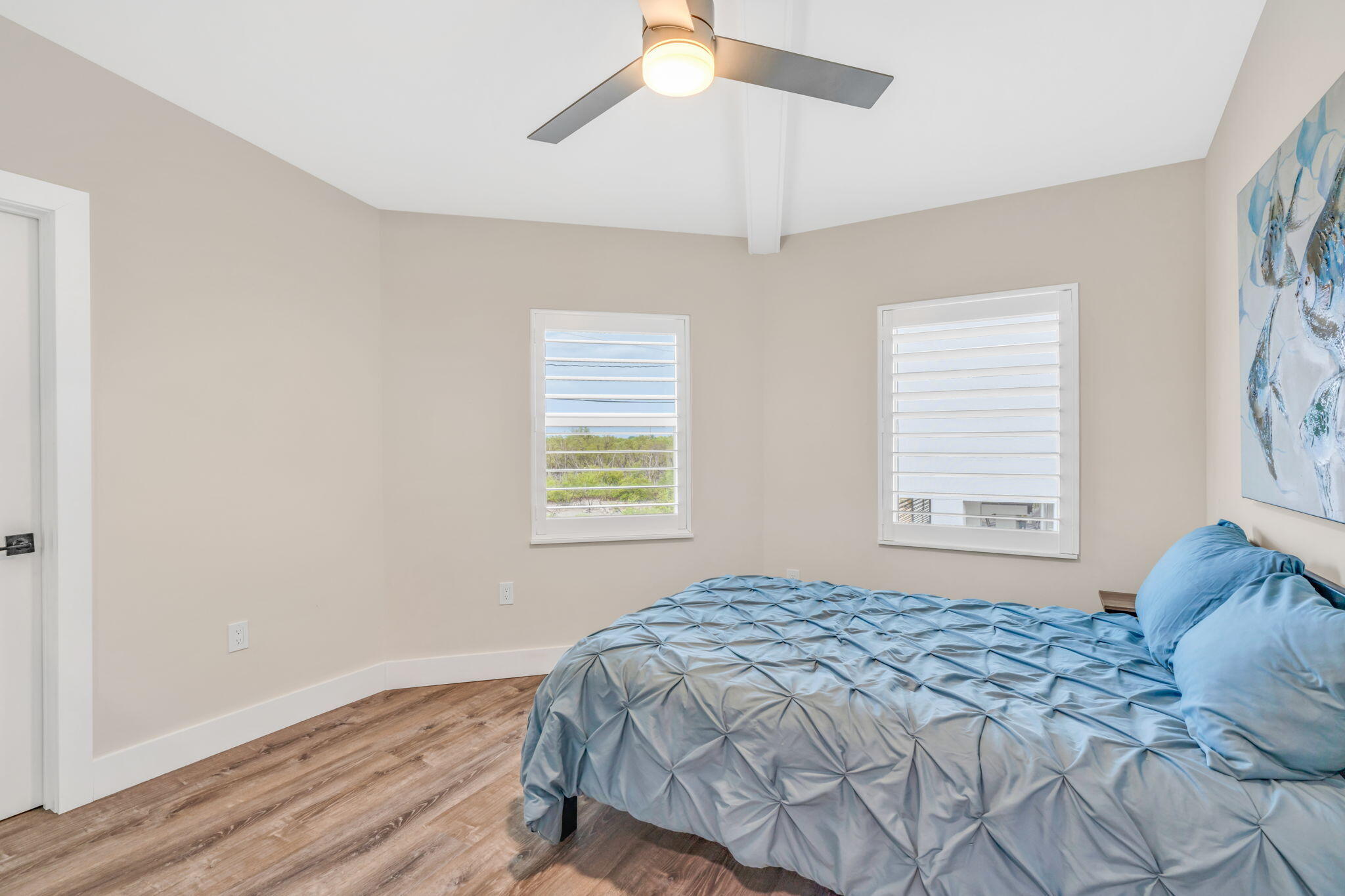 273 Indies Road Property Photo 17