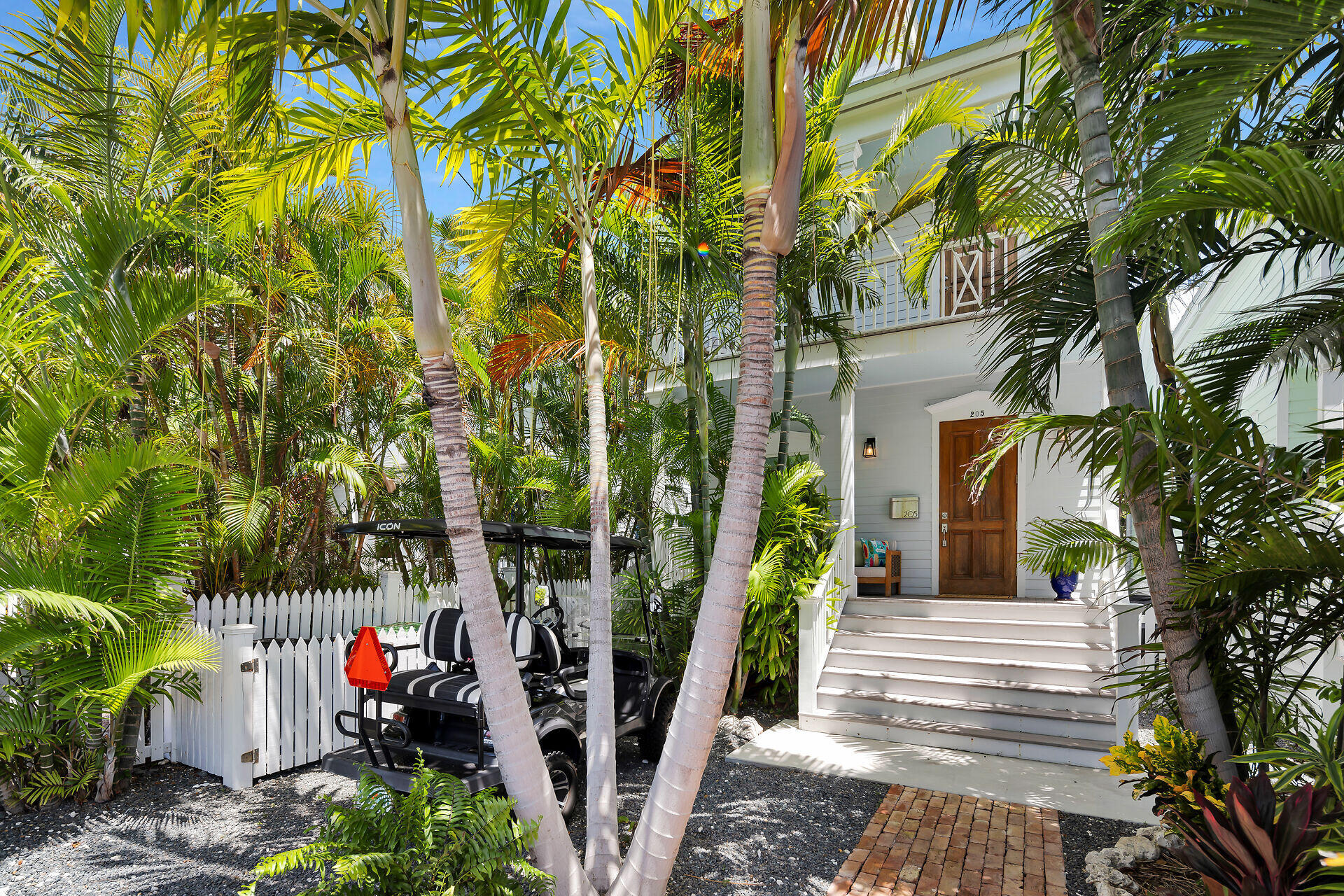 205 Virginia Street Property Photo 2