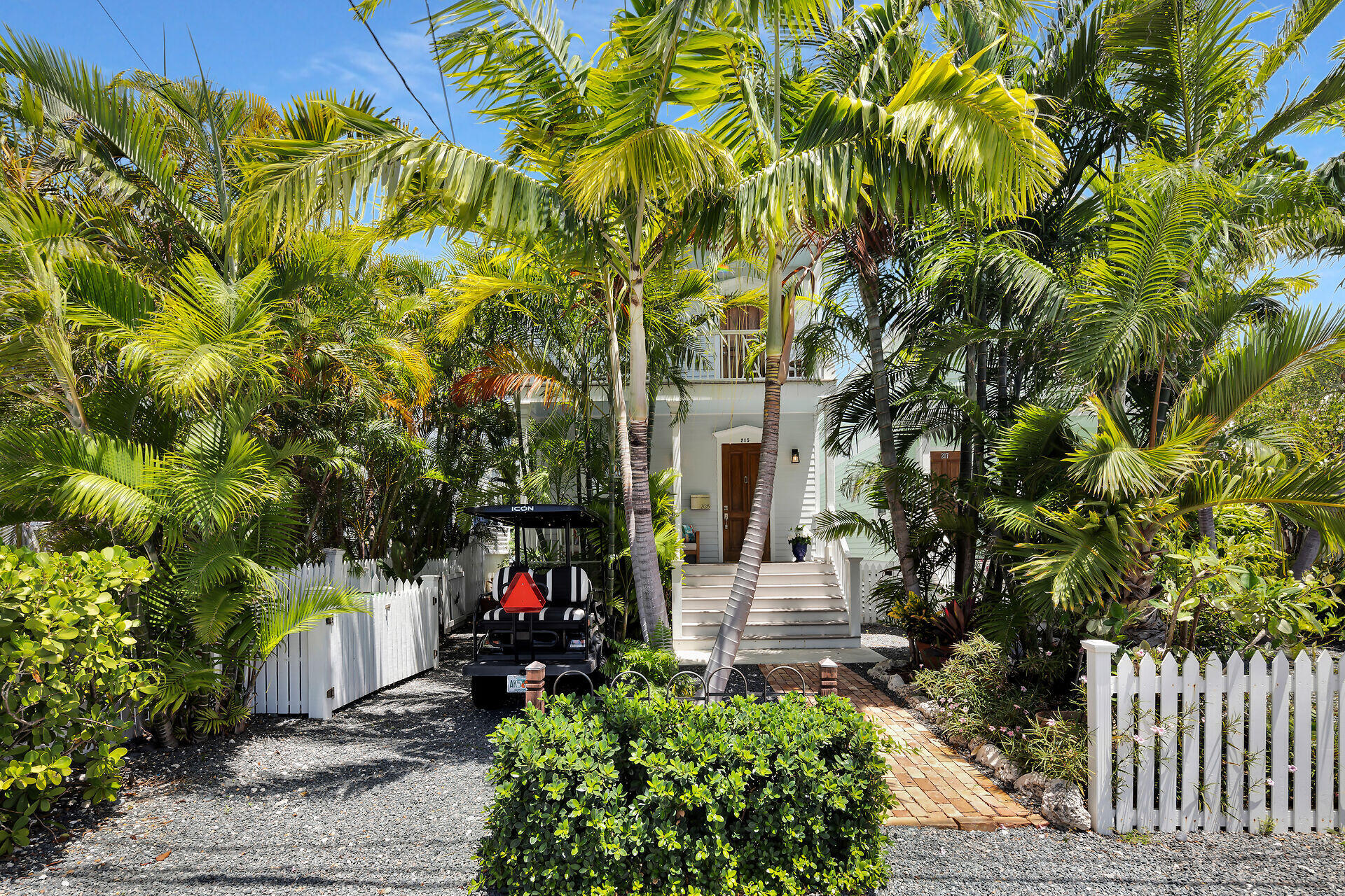 205 Virginia Street Property Photo 3